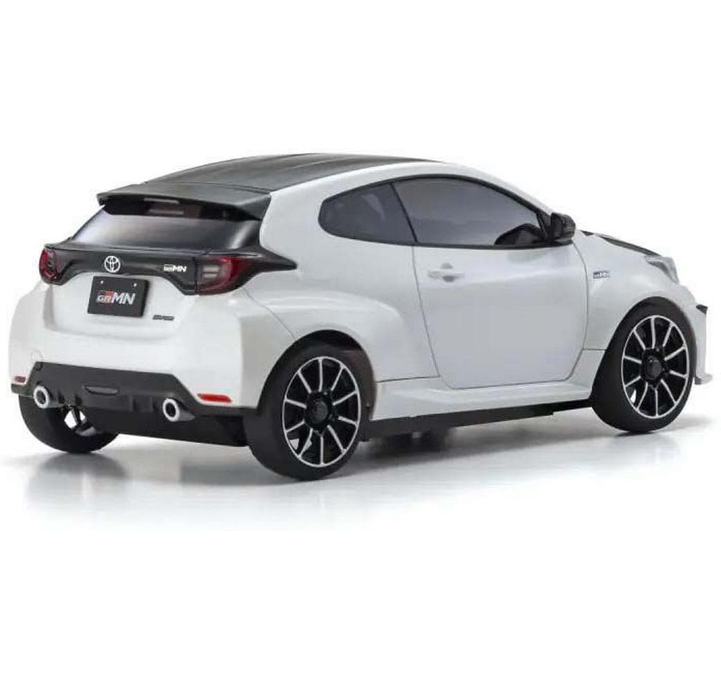Kyosho Mini-Z MA020 Toyota GRMN Yaris Rally Weiss, ARTR