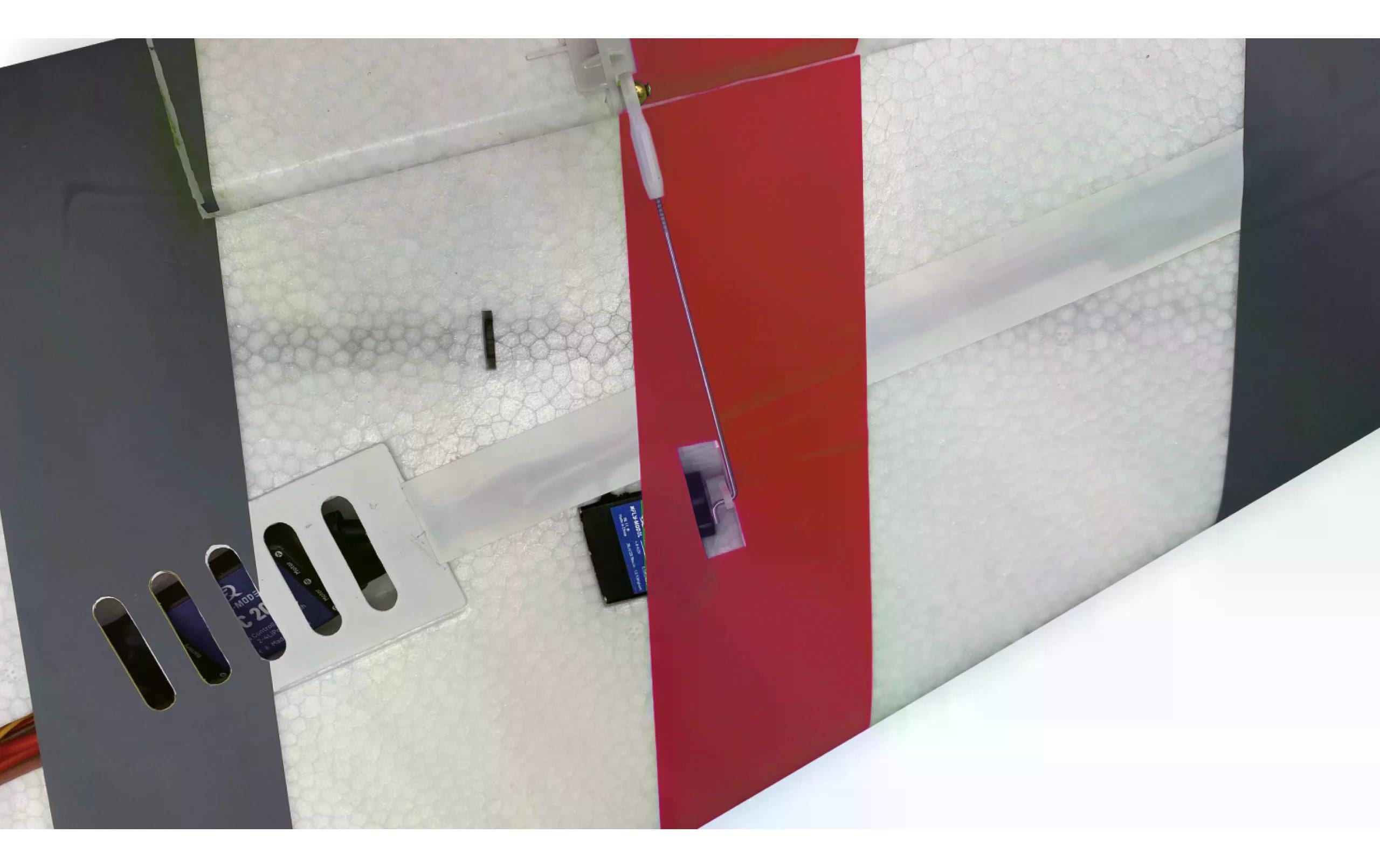 Amewi Nurflügler XFly Eagle Twin 40 mm EDF, 1019 mm Rot, PNP