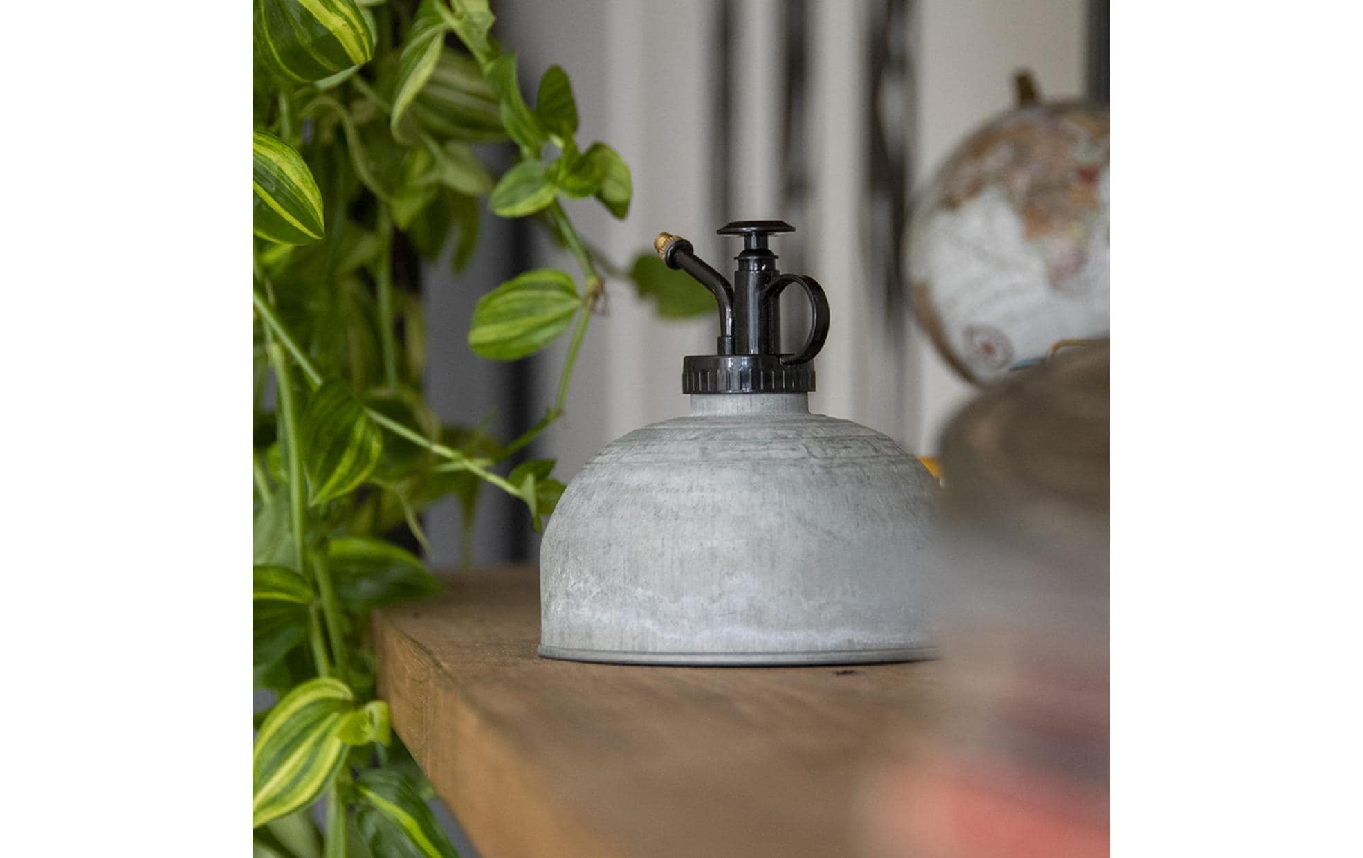 Esschert Design Pflanzensprüher 0.55 L, Grau Esschert Design Pflanzensprüher 0.55 L, Grau