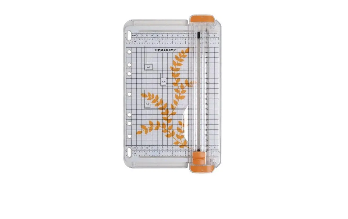 Fiskars Schneidegerät Portable F4153 22 cm, 5 Blatt Fiskars Schneidegerät Portable F4153 22 cm, 5 Blatt