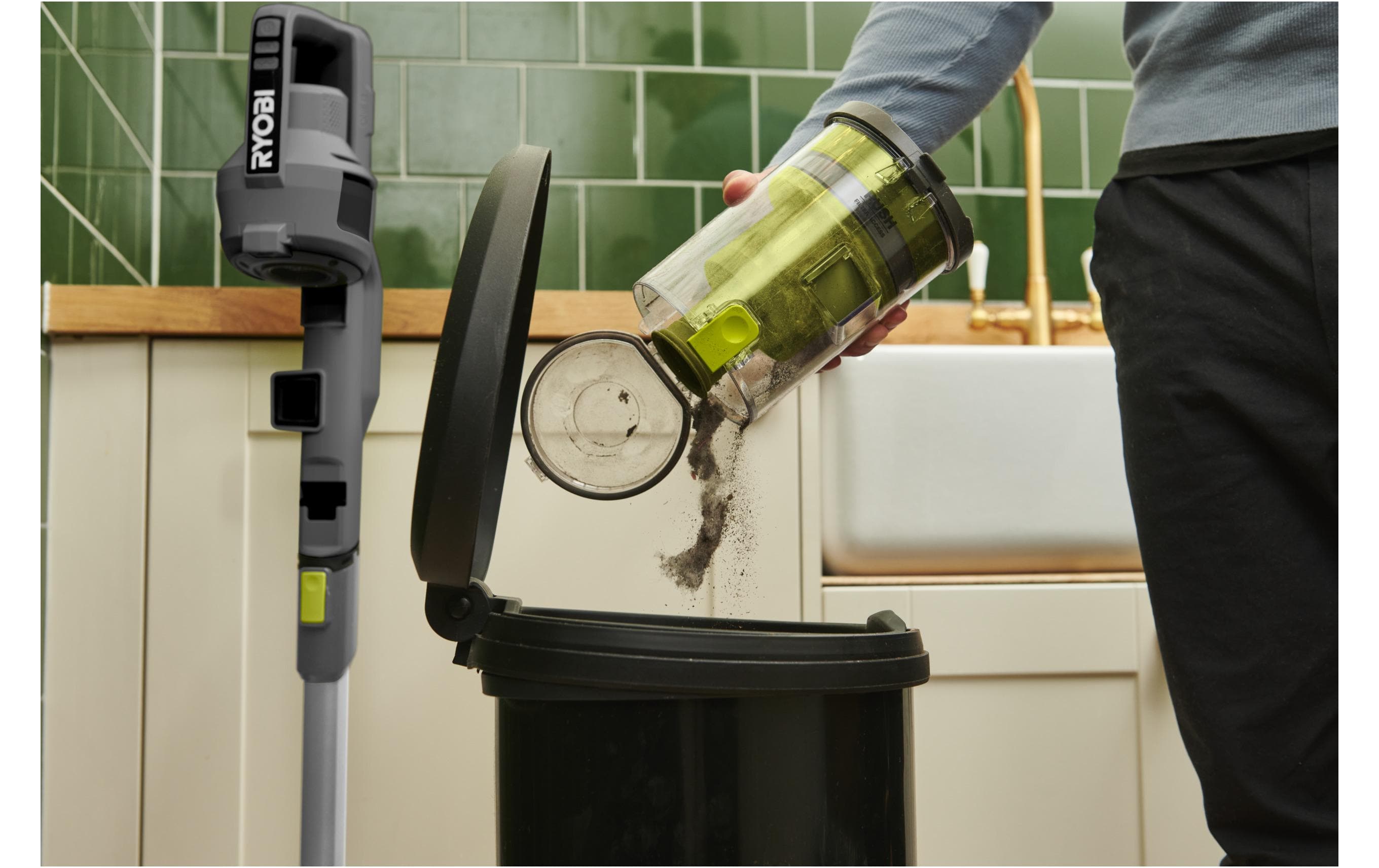 RYOBI Akku-Sauger RSVS18-0 ohne Akku und Ladegerät