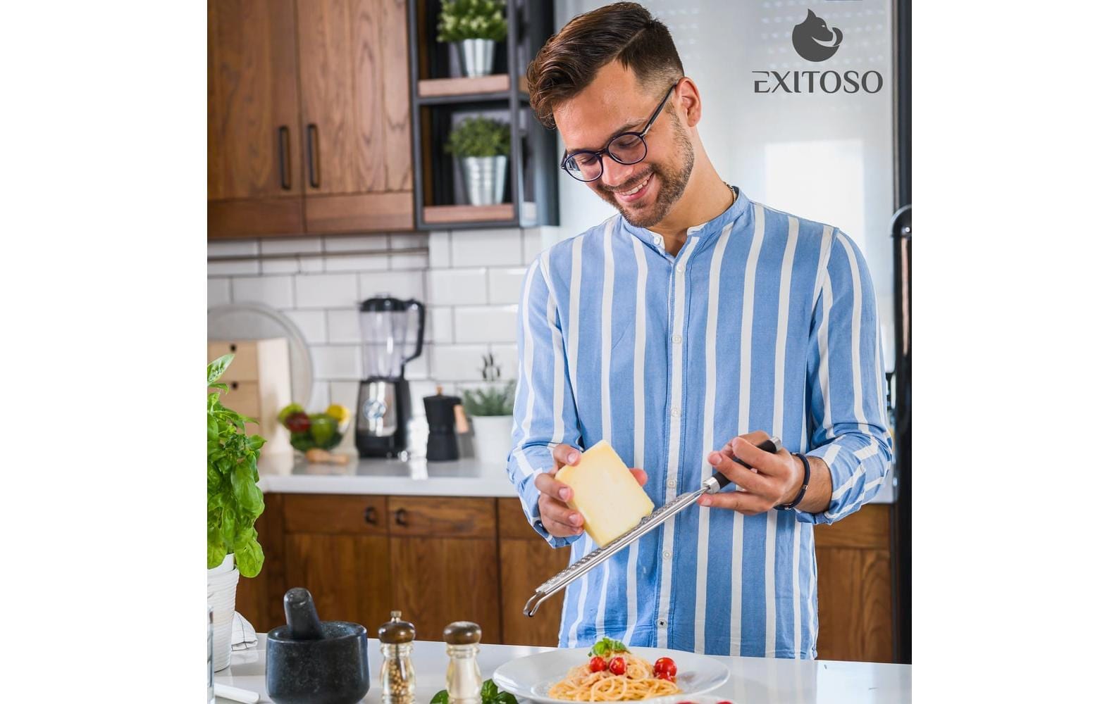 Exitoso Küchenreibe Schwarz