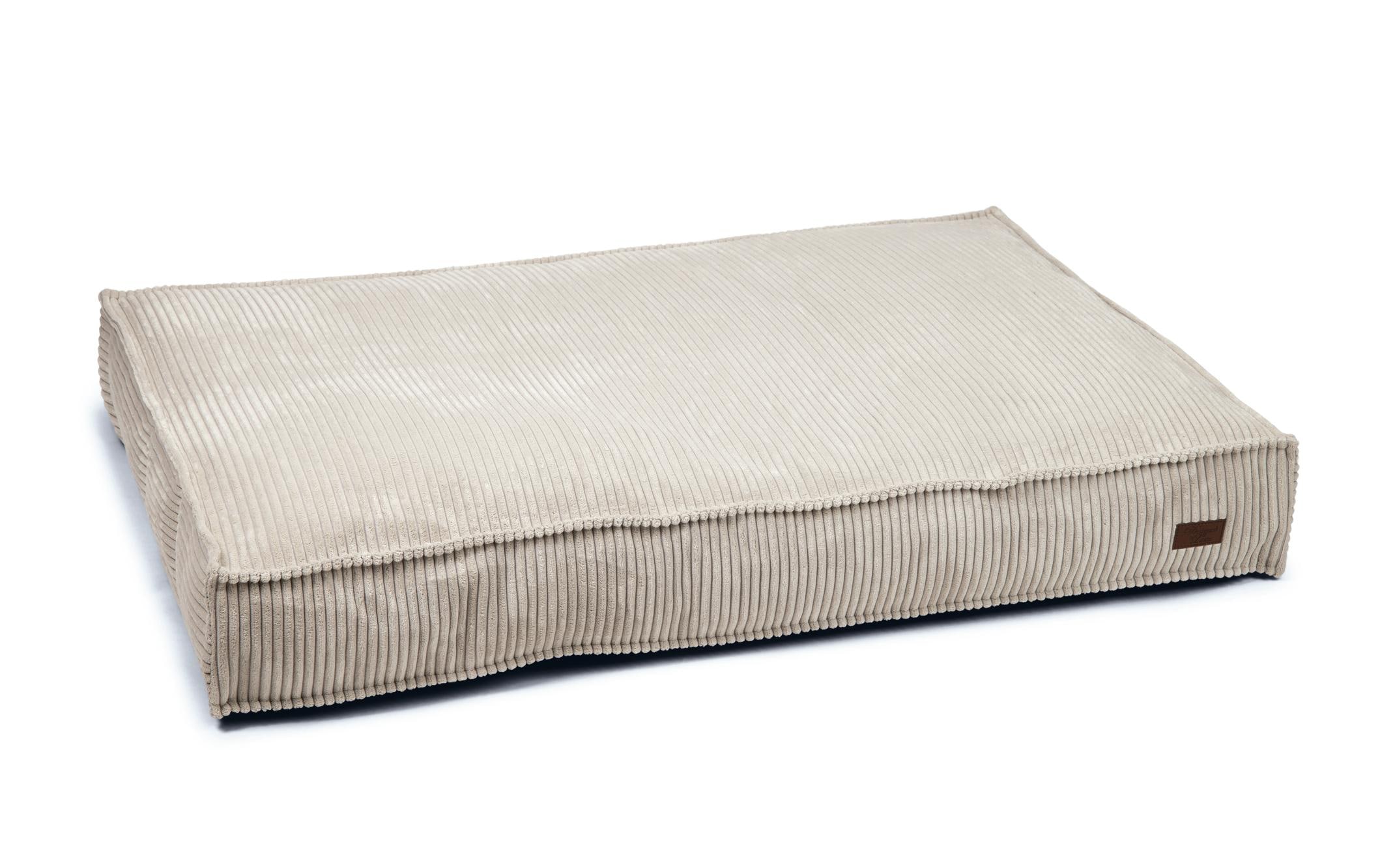 Designed by Lotte Hunde-Bett Ribbed Hellgrau 120x80x15cm Designed by Lotte Hunde-Bett Ribbed Hellgrau 120x80x15cm