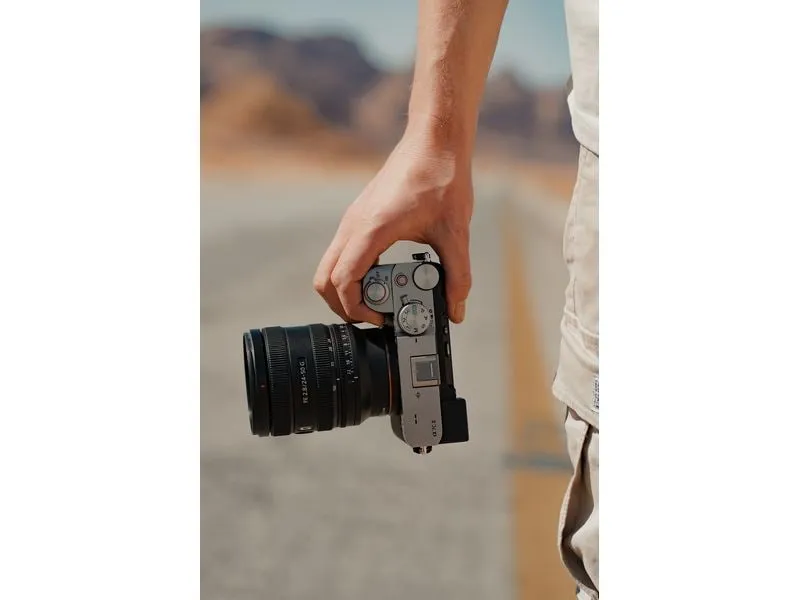 Sony Zoomobjektiv FE 24-50 mm F/2.8 G Sony E-Mount Sony Zoomobjektiv FE 24-50 mm F/2.8 G Sony E-Mount