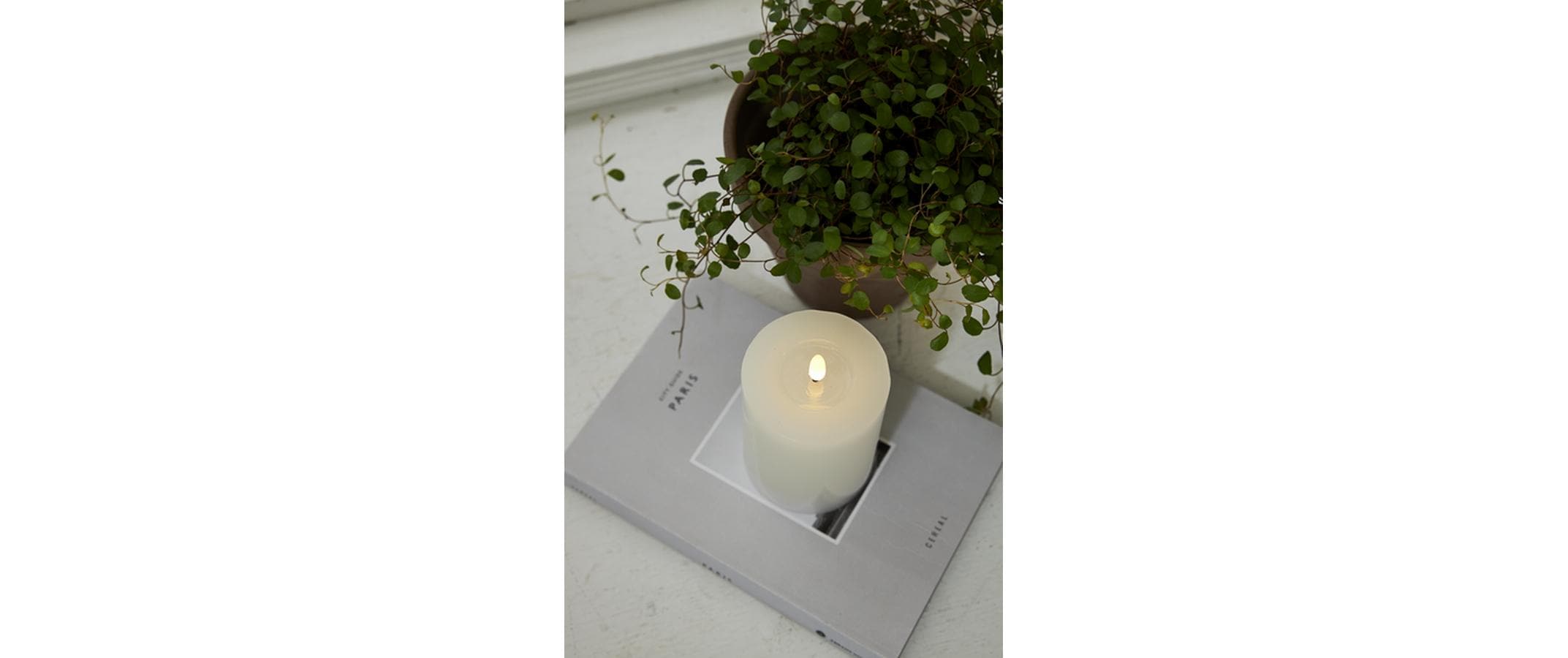 Star Trading LED-Kerze Flamme Flow, Ø 7.5 x 12.5 cm, Weiss