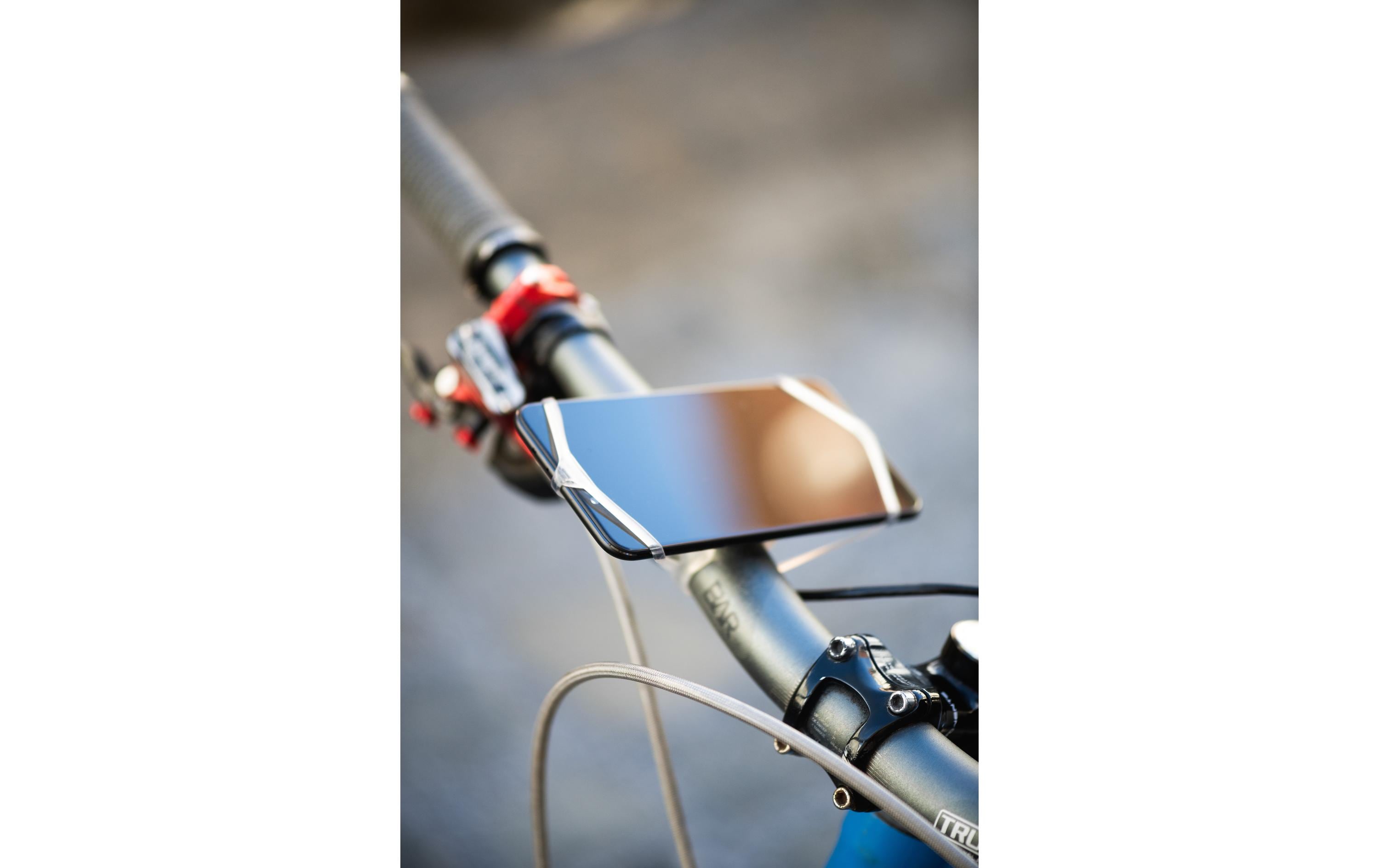 Finn Universal Smartphone-Halter Schwarz