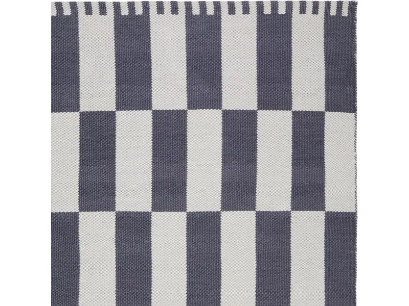 Urbanara Teppich Iniola 140 x 200 cm, Blaugrau/Weiss Urbanara Teppich Iniola 140 x 200 cm, Blaugrau/Weiss