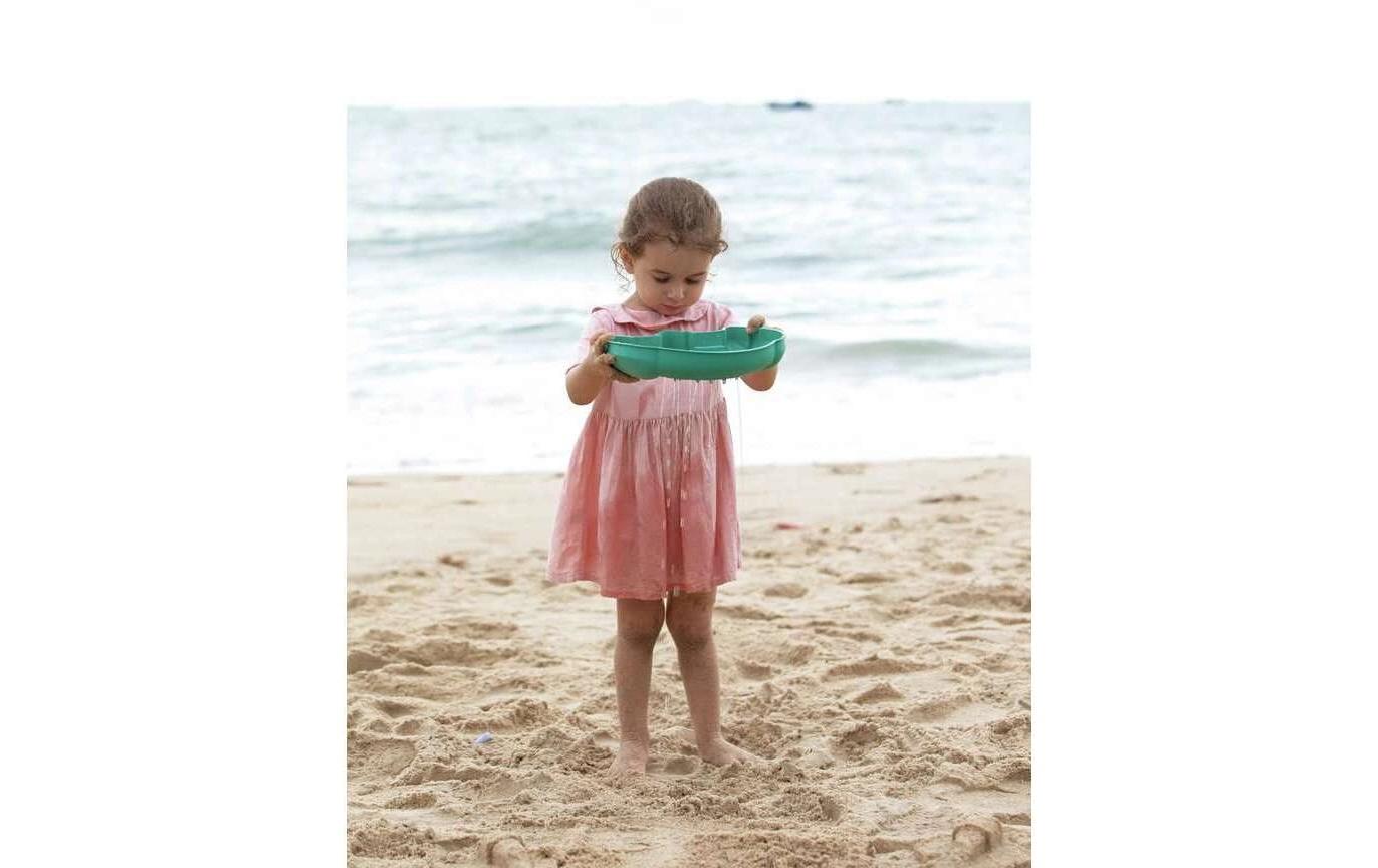 Hape Sand- und Wasser-Spielzeug Raumkreuzer