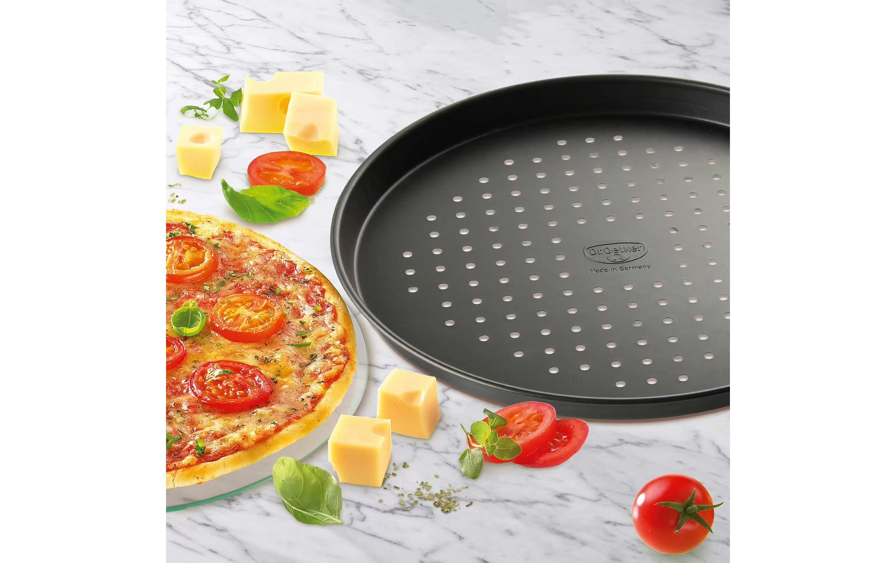 Dr.Oetker Pizzablech Tradition, gelocht, 28 cm