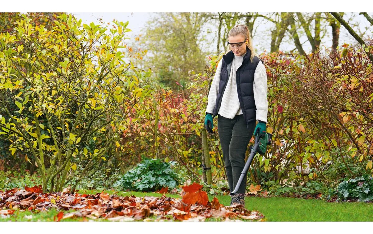 Bosch Akku-Laubbläser UniversalLeafBlower Kit, 18 V-130 2.5Ah Bosch Akku-Laubbläser UniversalLeafBlower Kit, 18 V-130 2.5Ah