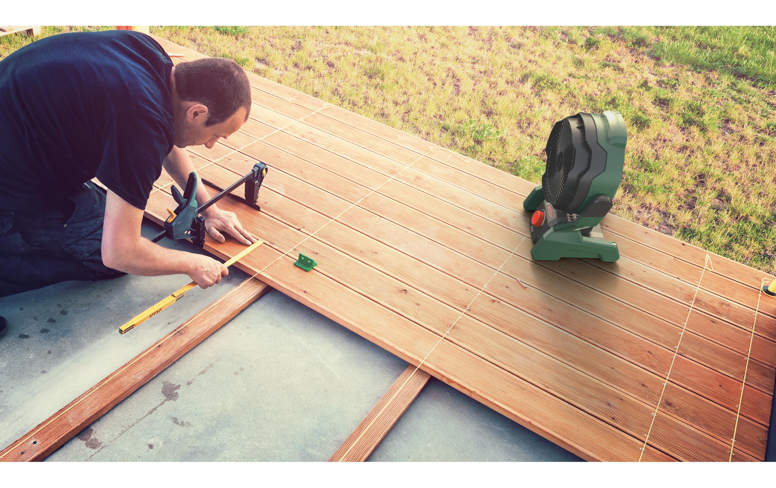 Bosch Akku-Ventilator UniversalFan 18 V-1000 Rot/Schwarz Bosch Akku-Ventilator UniversalFan 18 V-1000 Rot/Schwarz