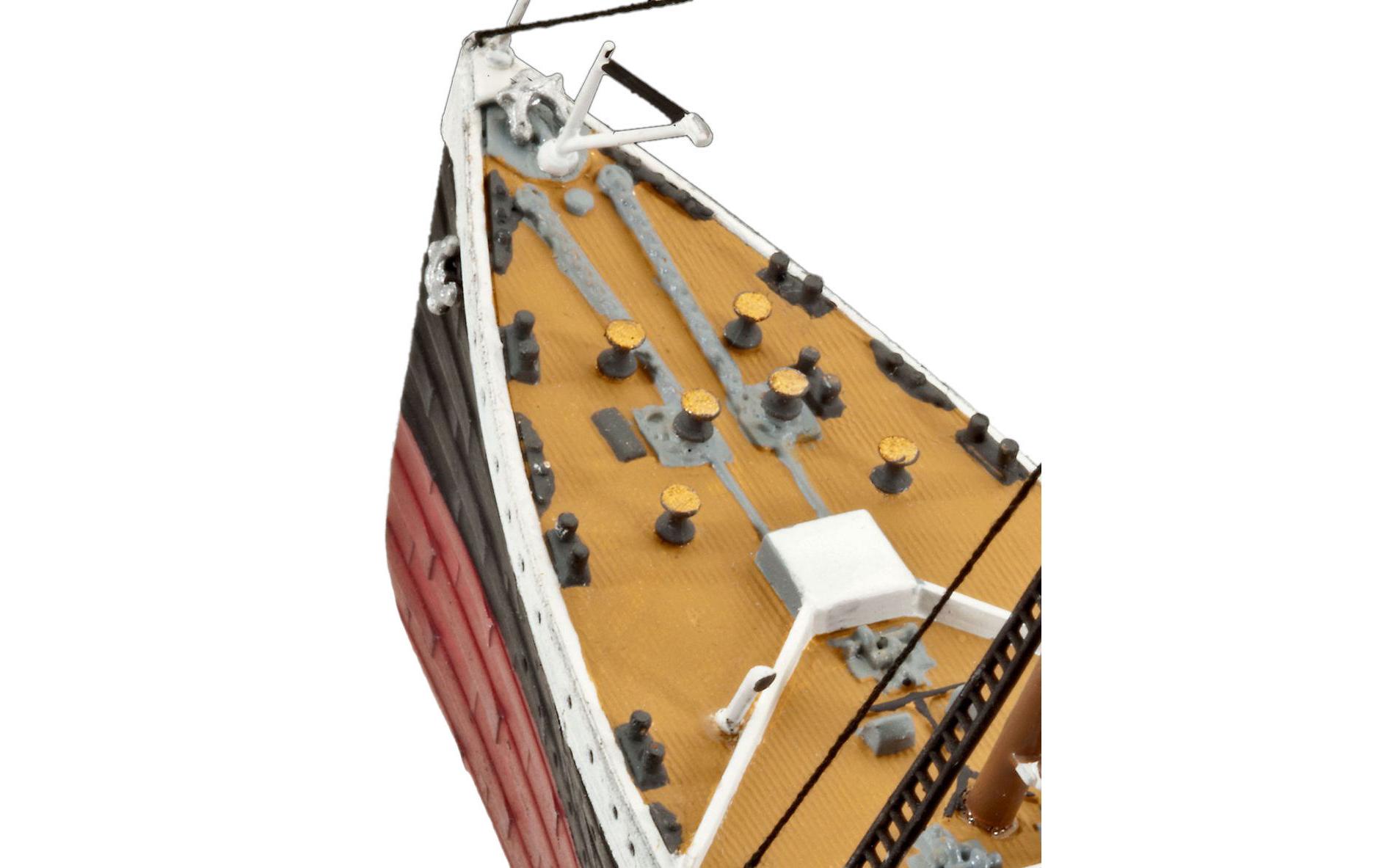 Revell Bausatz R.M.S. Titanic 1:700