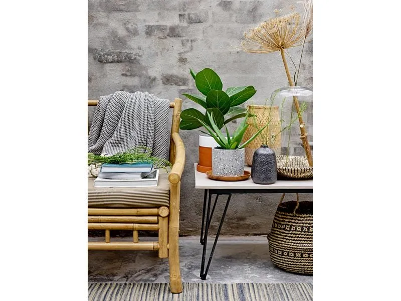 Bloomingville Decke Barry 130 x 160 cm, Beige/Dunkelblau Bloomingville Decke Barry 130 x 160 cm, Beige/Dunkelblau