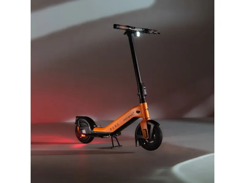 Pure Electric E-Scooter x Mac Laren Papaya Pure Electric E-Scooter x Mac Laren Papaya