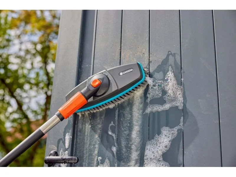 GARDENA Cleansystem Stielbürste soft GARDENA Cleansystem Stielbürste soft