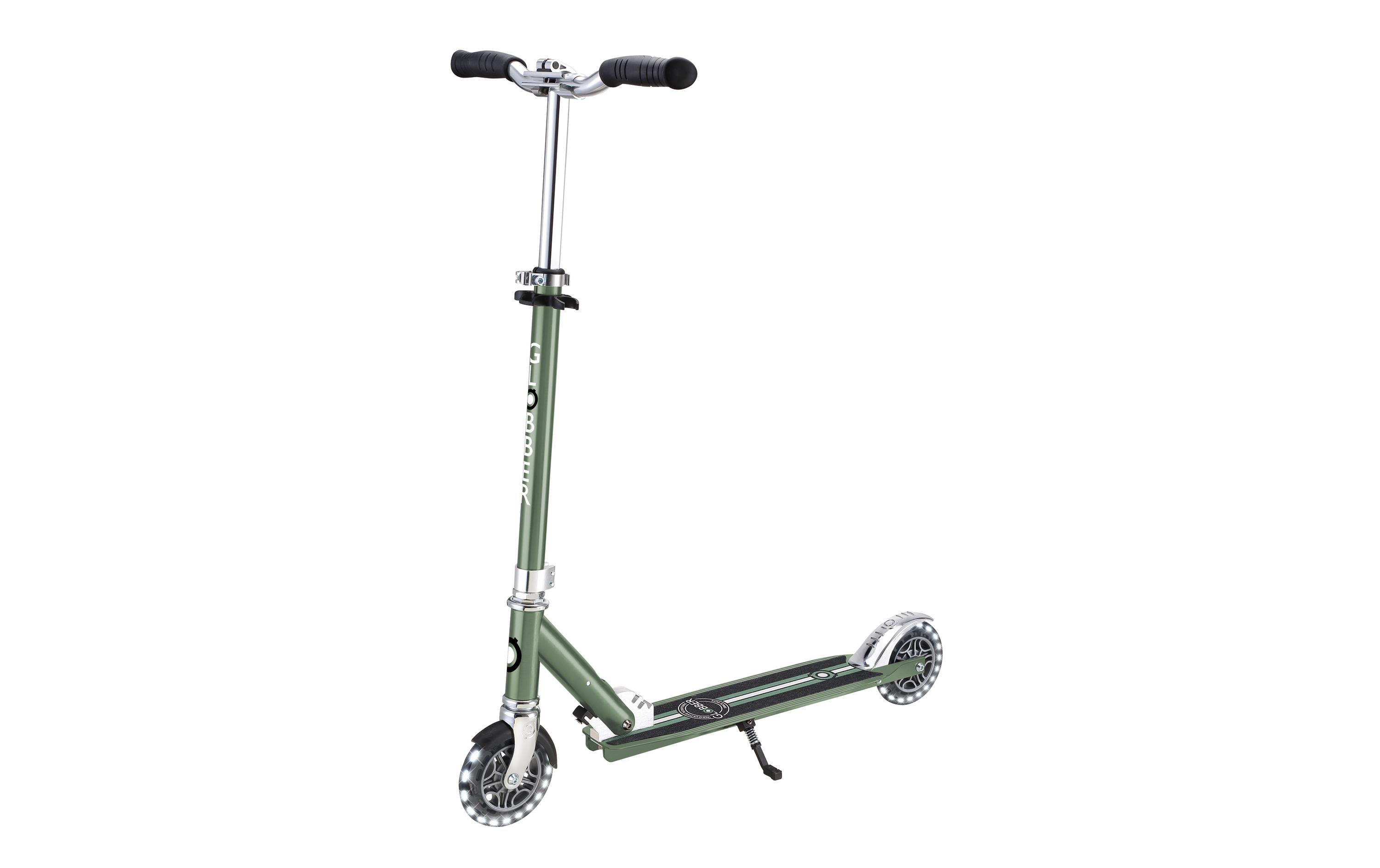 GLOBBER Scooter Flow Element Lights Olive GLOBBER Scooter Flow Element Lights Olive