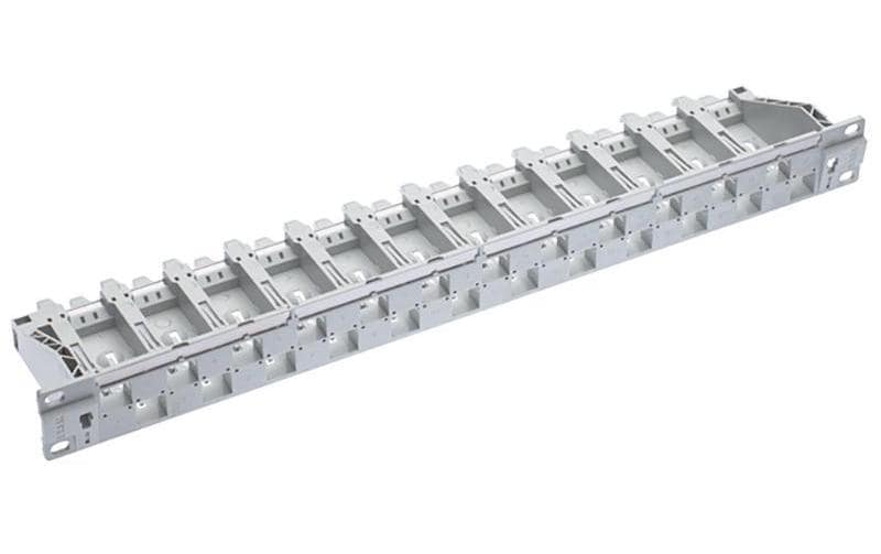 R&M Patchpanel 24 Port Cat. 5 6 1HE 19 leer R&M Patchpanel 24 Port Cat. 5 6 1HE 19 leer