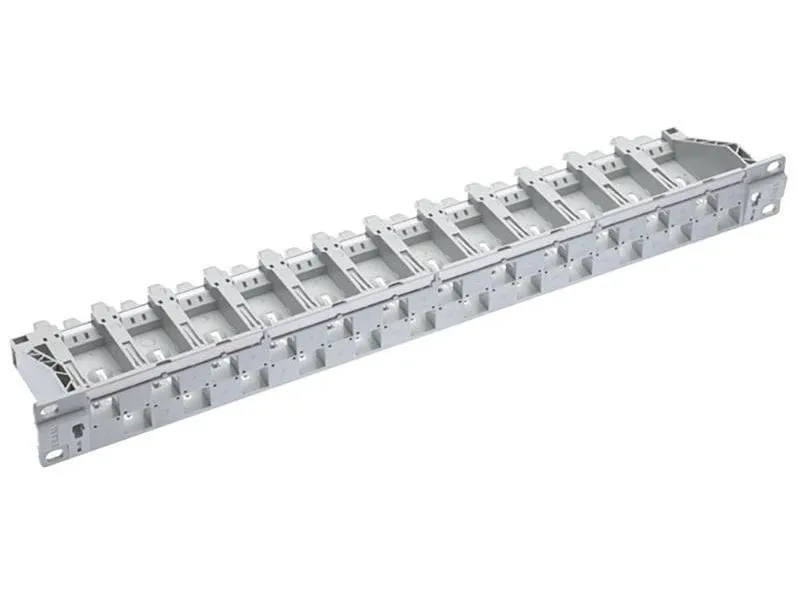 R&M Patchpanel 24 Port Cat. 5 6 1HE 19 leer R&M Patchpanel 24 Port Cat. 5 6 1HE 19 leer