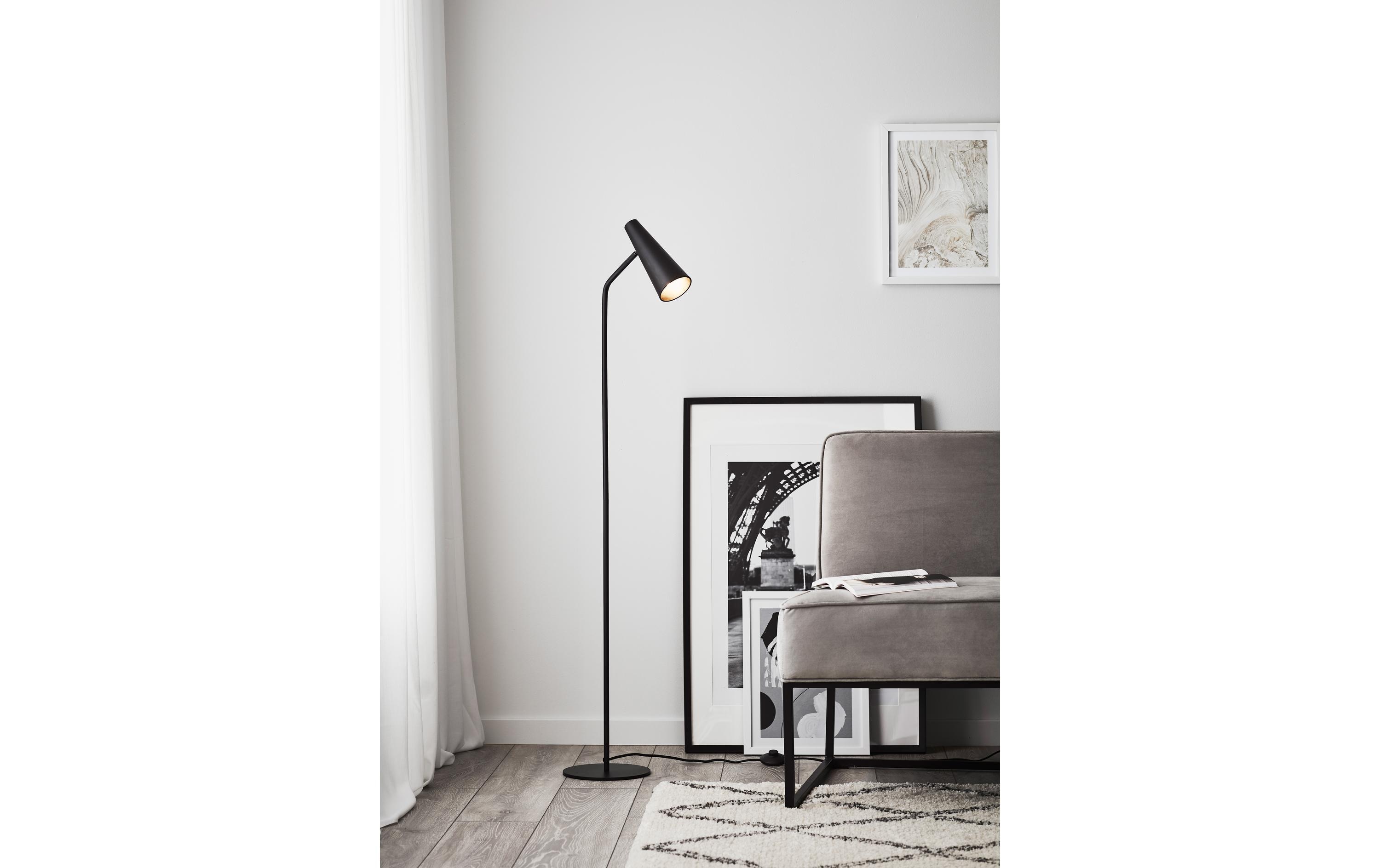 Markslöjd Stehleuchte Peak 1L Schwarz