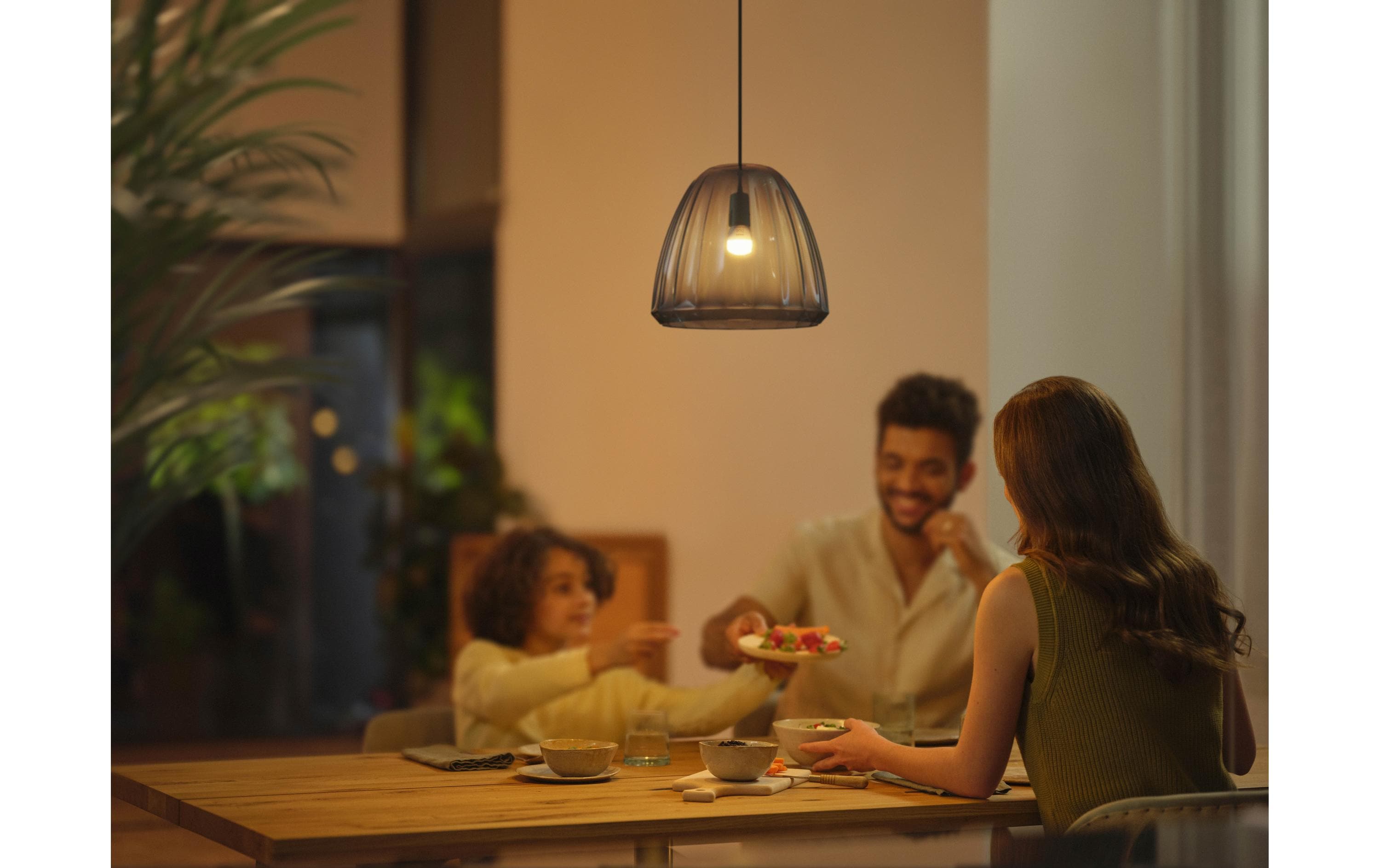 Philips Hue White Ambiance E14 Luster Tropfen 2er Set 2 x 470 lm Philips Hue White Ambiance E14 Luster Tropfen 2er Set 2 x 470 lm