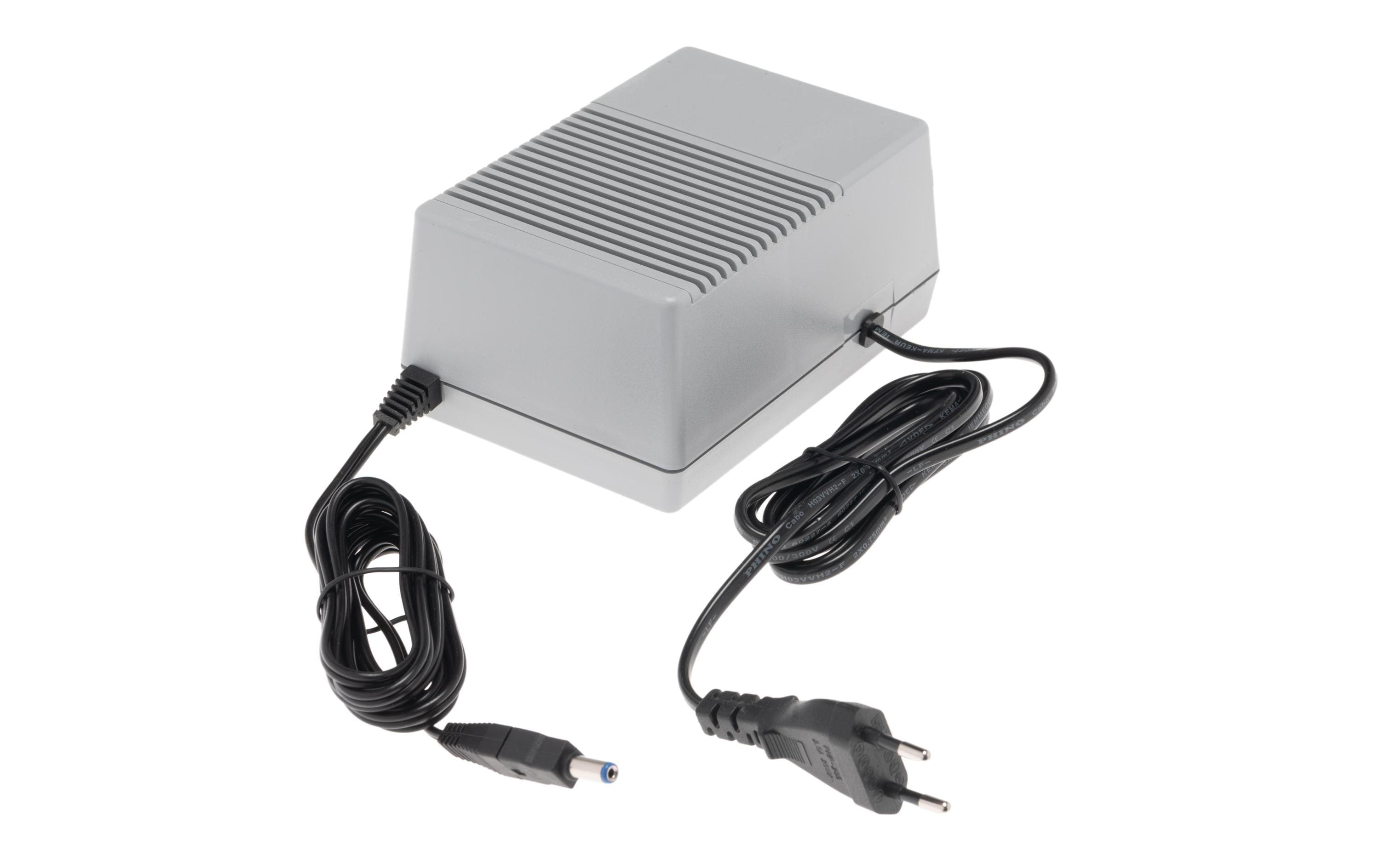 Alpha Elettronica Tischnetzgerät 9 V 12 V 15 V 18 V 21 V 24 V Alpha Elettronica Tischnetzgerät 9 V 12 V 15 V 18 V 21 V 24 V