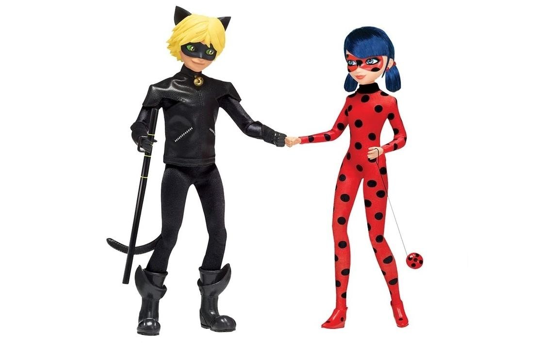 BANDAI Puppe Miraculous – Ladybug & Cat Noir 26 cm BANDAI Puppe Miraculous – Ladybug & Cat Noir 26 cm