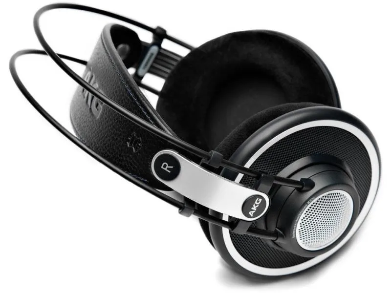 AKG Over-Ear-Kopfhörer K702 Schwarz AKG Over-Ear-Kopfhörer K702 Schwarz