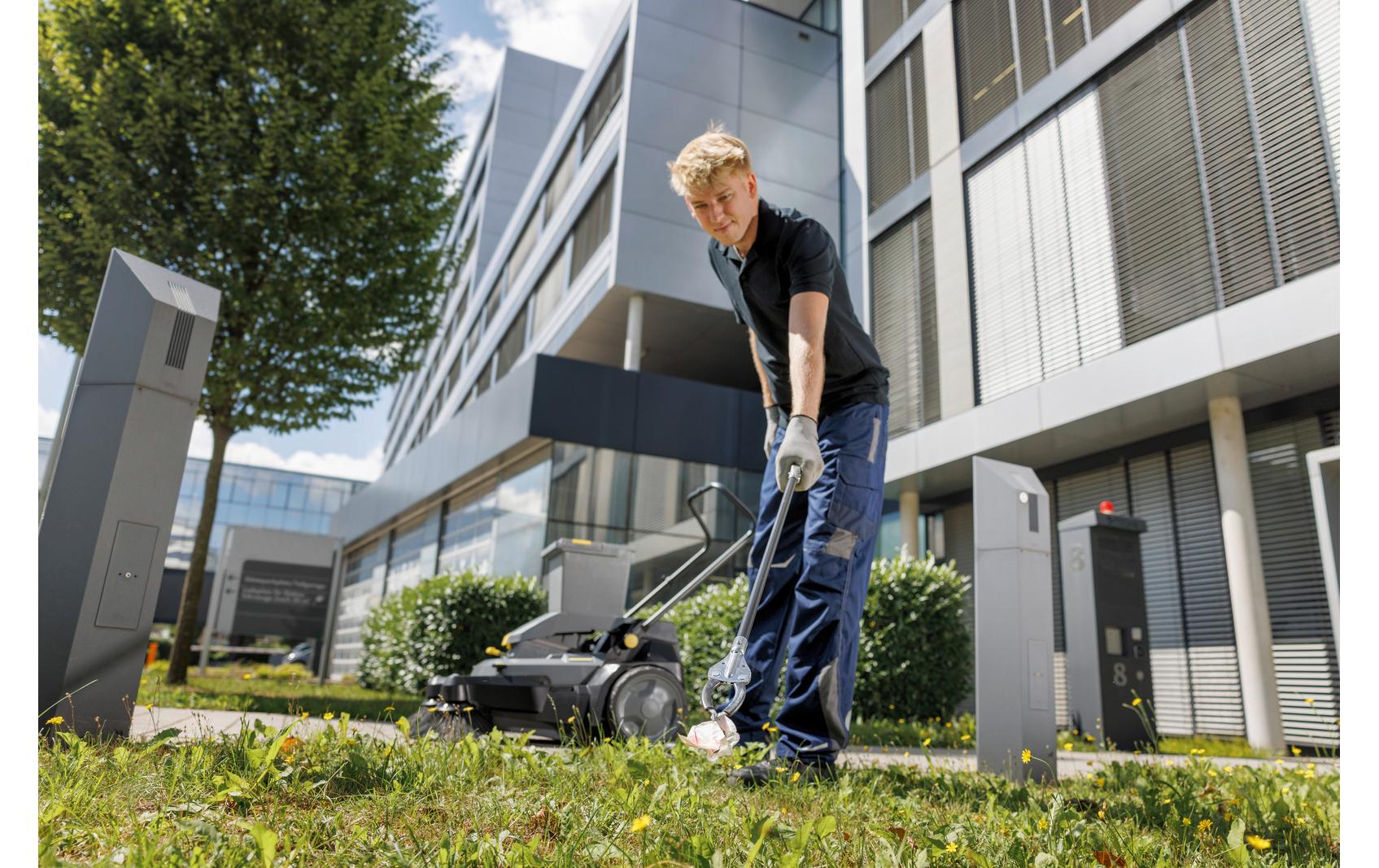 Kärcher Professional Kehrmaschine KM 70/20 C 2SB