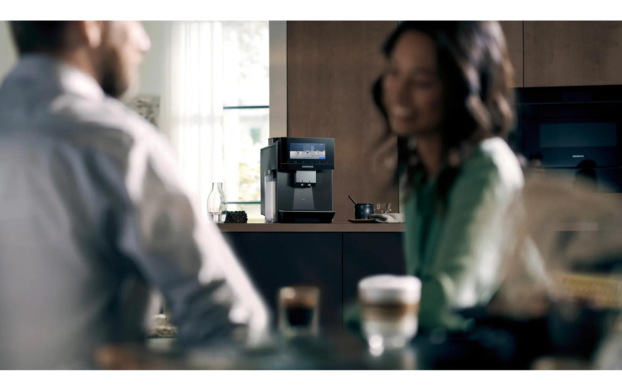 Siemens Kaffeevollautomat EQ 900 TQ907D03 Edelstahl Siemens Kaffeevollautomat EQ 900 TQ907D03 Edelstahl