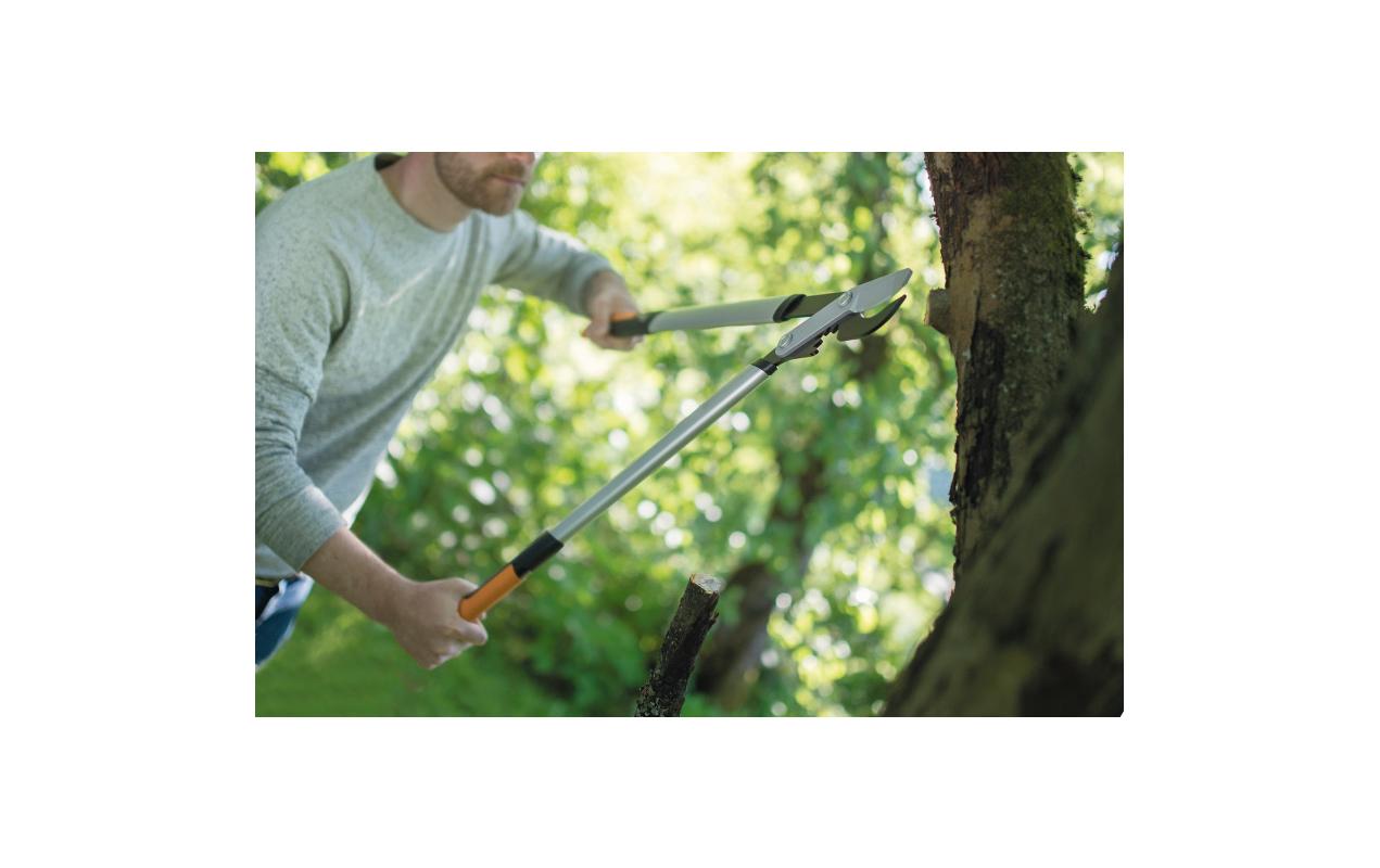 Fiskars PowerGearX Bypass-Getriebeastschere LX98, 80 cm