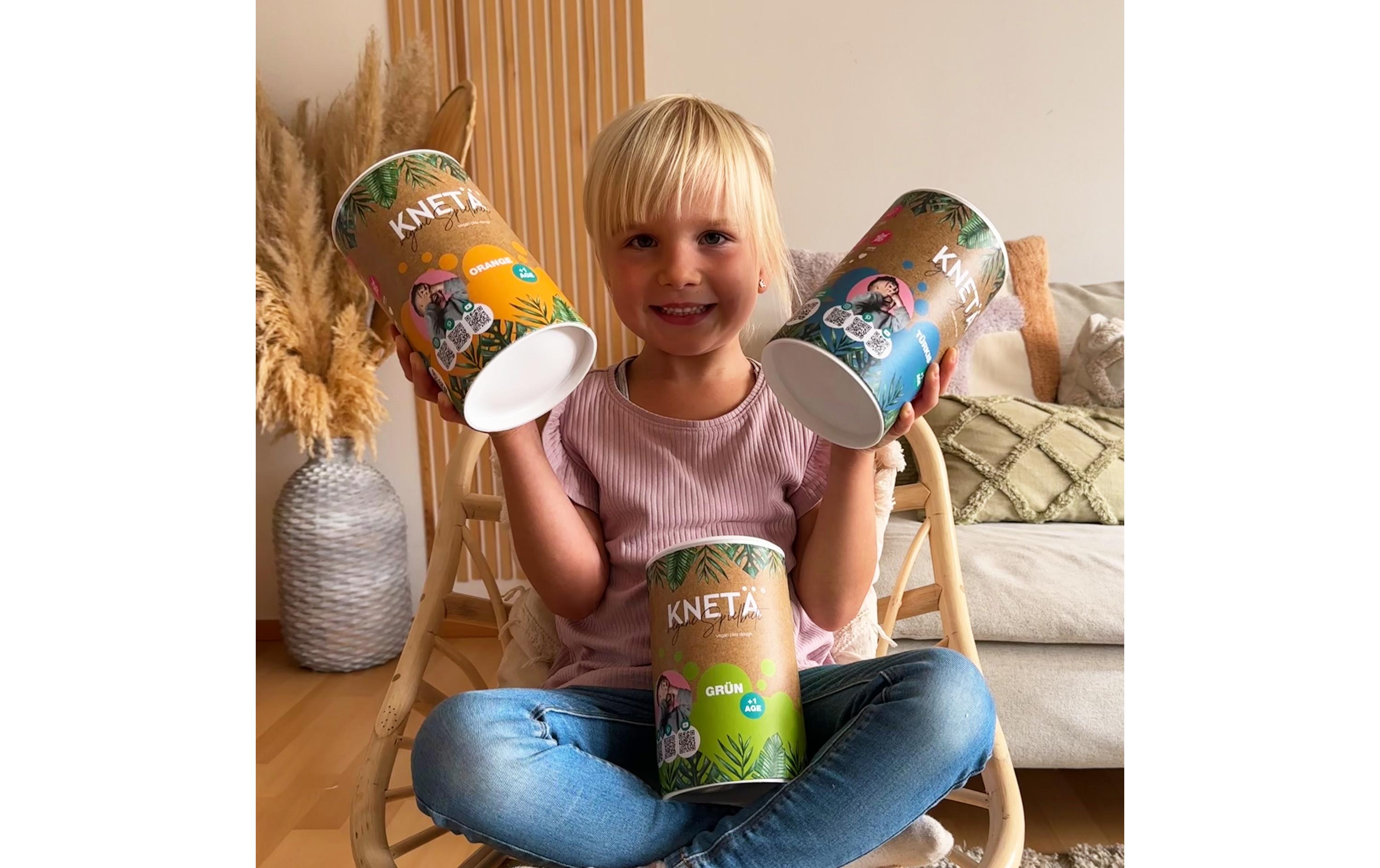 KNETÄ Knetmasse XXL Papierdose 1 kg Rot KNETÄ Knetmasse XXL Papierdose 1 kg Rot