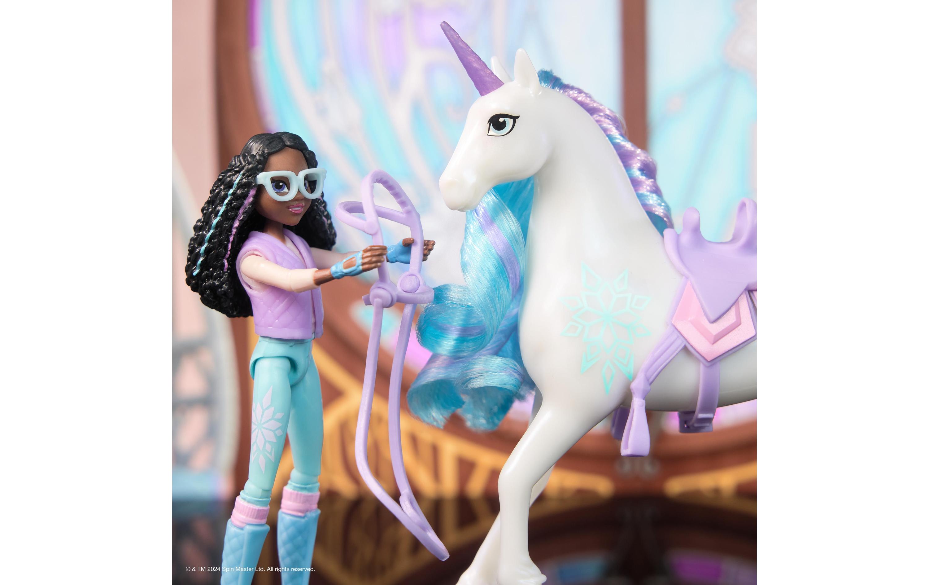 Spinmaster Unicorn Academy Layla Doll & Glacier Unicorn