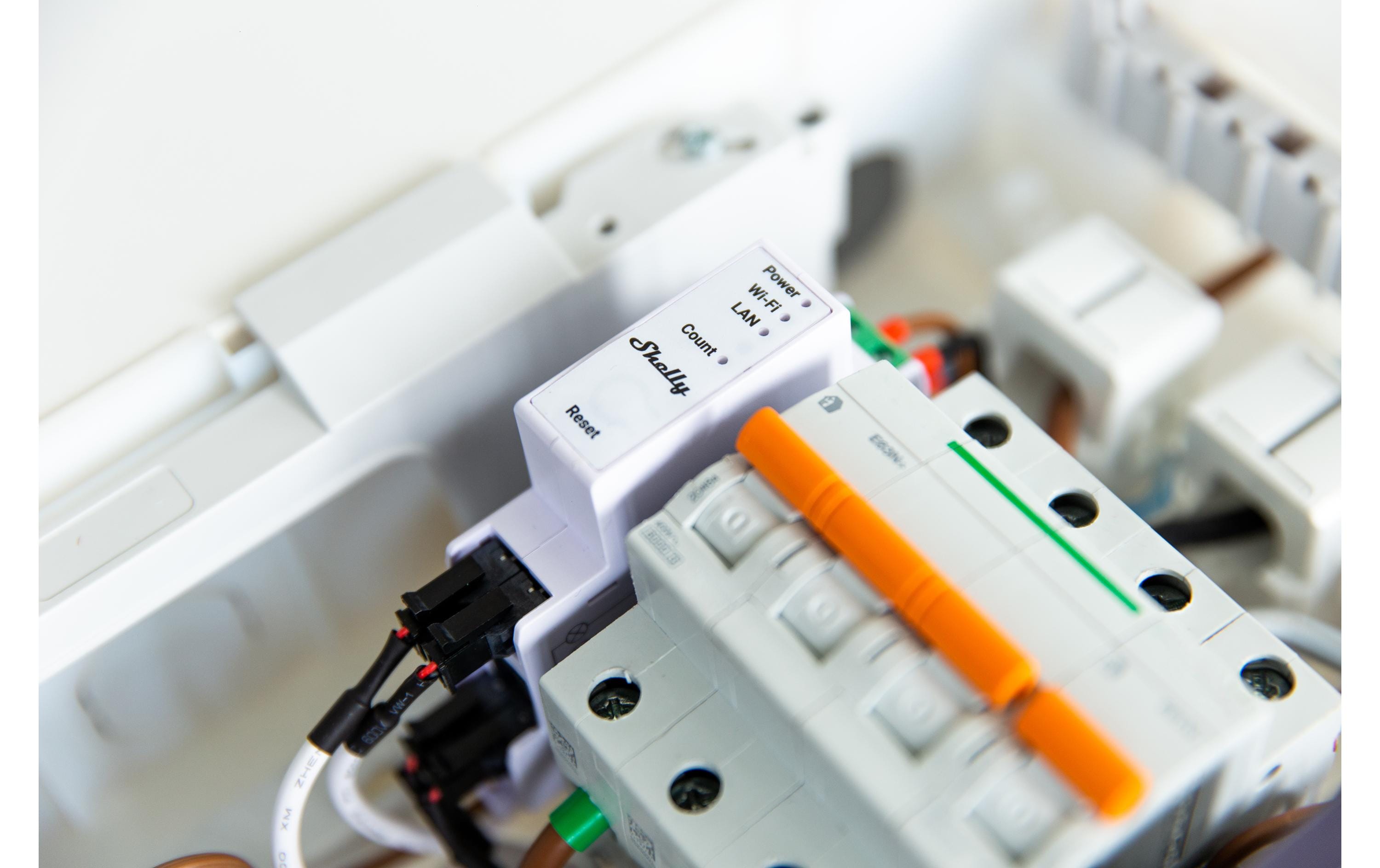 Shelly Shelly Pro 3EM Dreiphasen-Energiezähler Shelly Shelly Pro 3EM Dreiphasen-Energiezähler