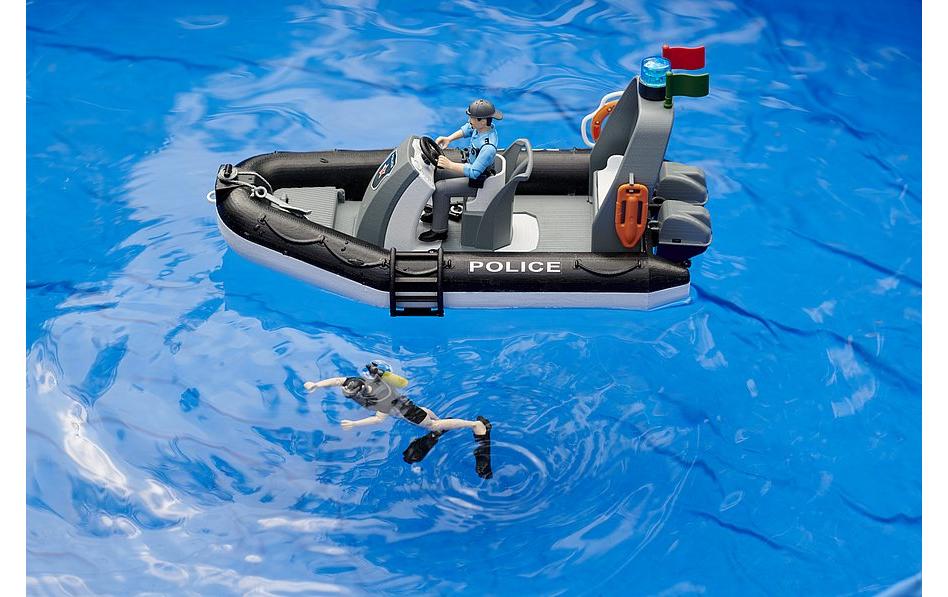 Bruder Spielwaren Polizei-Schlauchboot