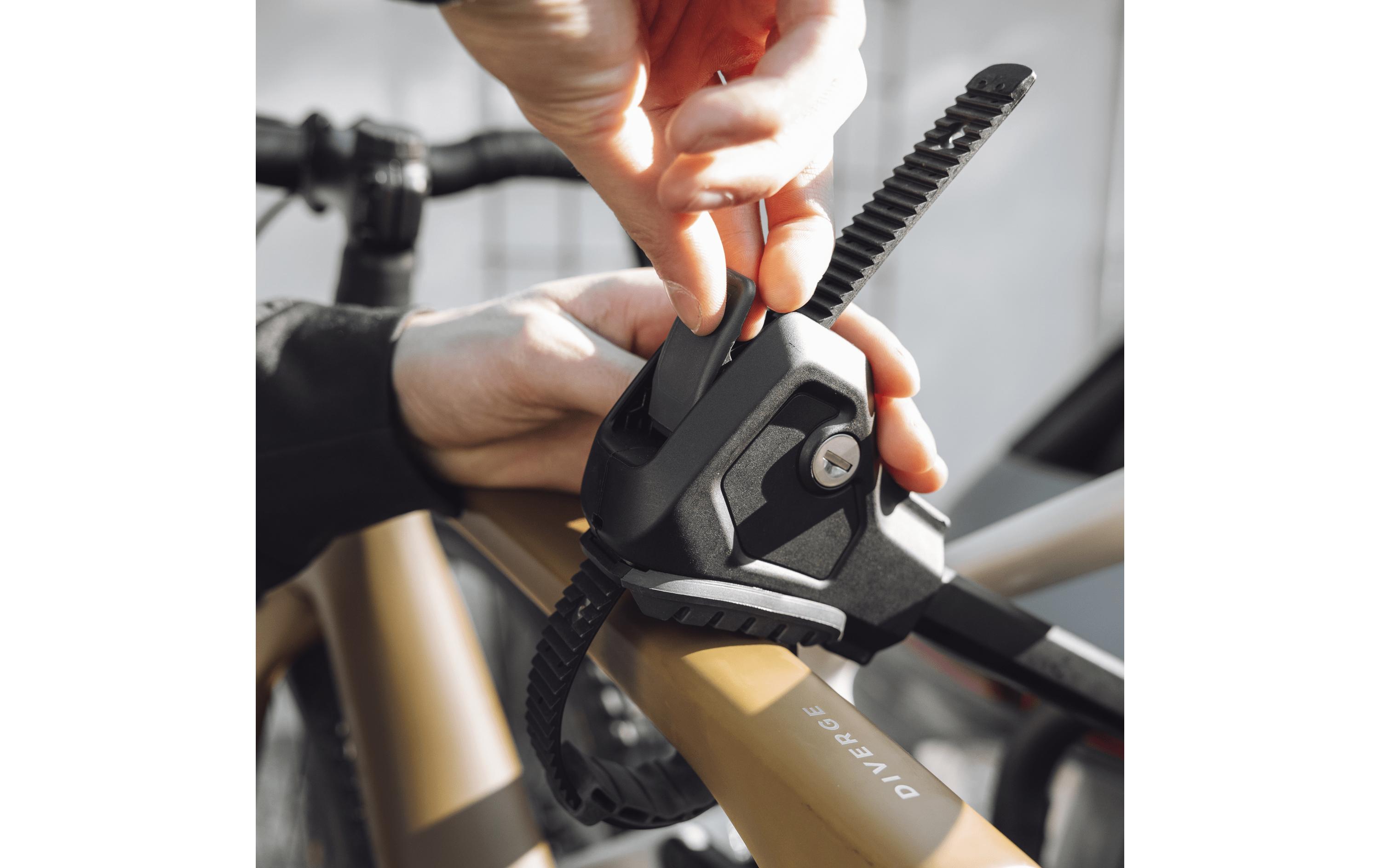 Thule Heckfahrradträger EASYFOLD 3 Schwarz 3-Bike