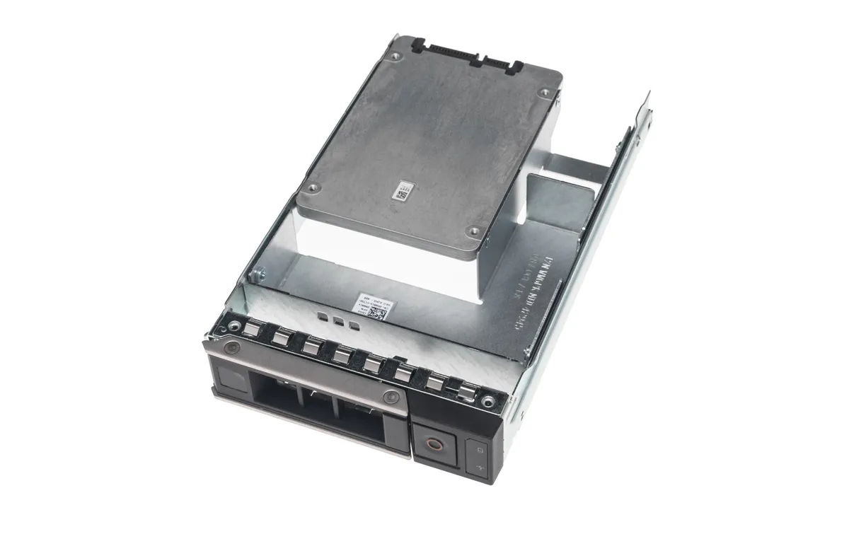 DELL Harddisk 161-BCLK 2.5 in 3.5 Carrier SAS 2.4 TB DELL Harddisk 161-BCLK 2.5 in 3.5 Carrier SAS 2.4 TB