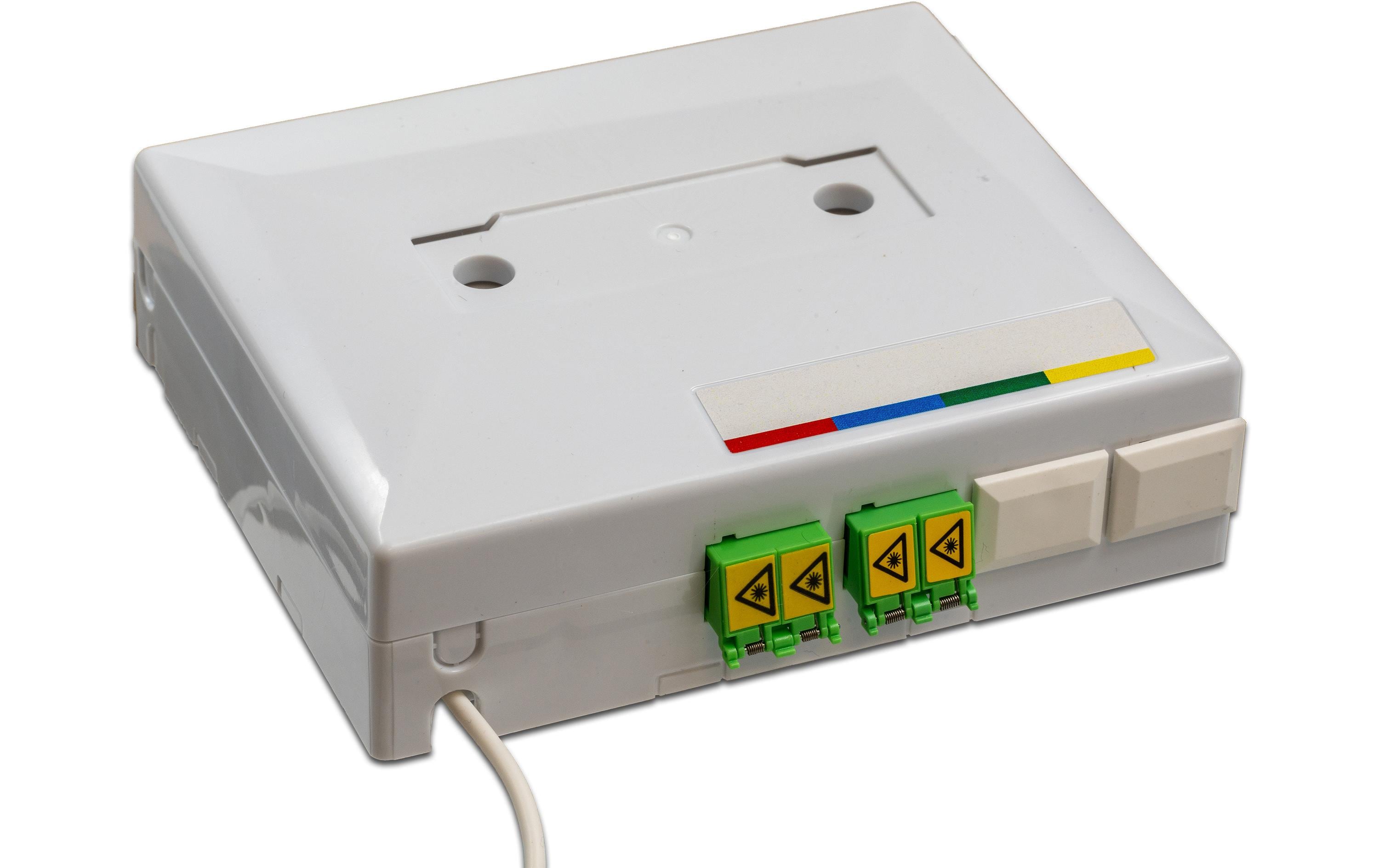 Lightwin FTTH OTO Box 4x LC/APC Kupplungen, Breakoutkabel 100 m Lightwin FTTH OTO Box 4x LC/APC Kupplungen, Breakoutkabel 100 m