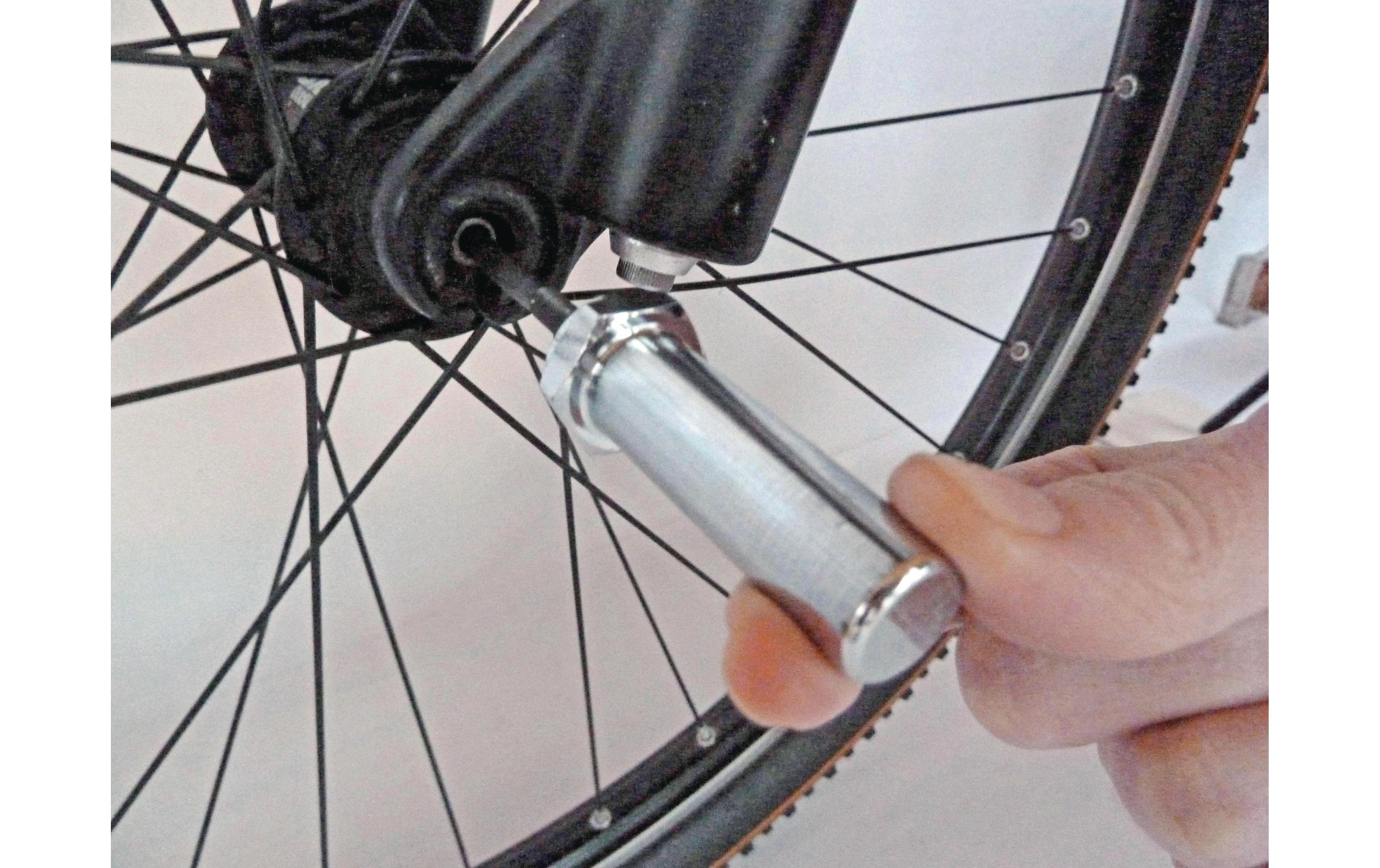 FollowMe Achsverlängerung für Räder mit Schnellspanner FollowMe Achsverlängerung für Räder mit Schnellspanner