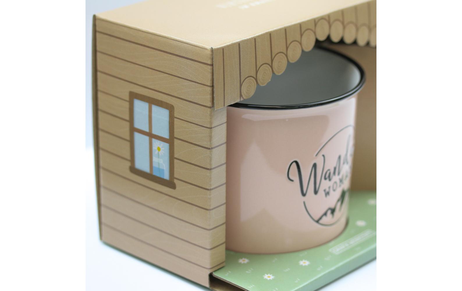 Grafik Werkstatt Vintage Becher Bergglück, Wanderwoman