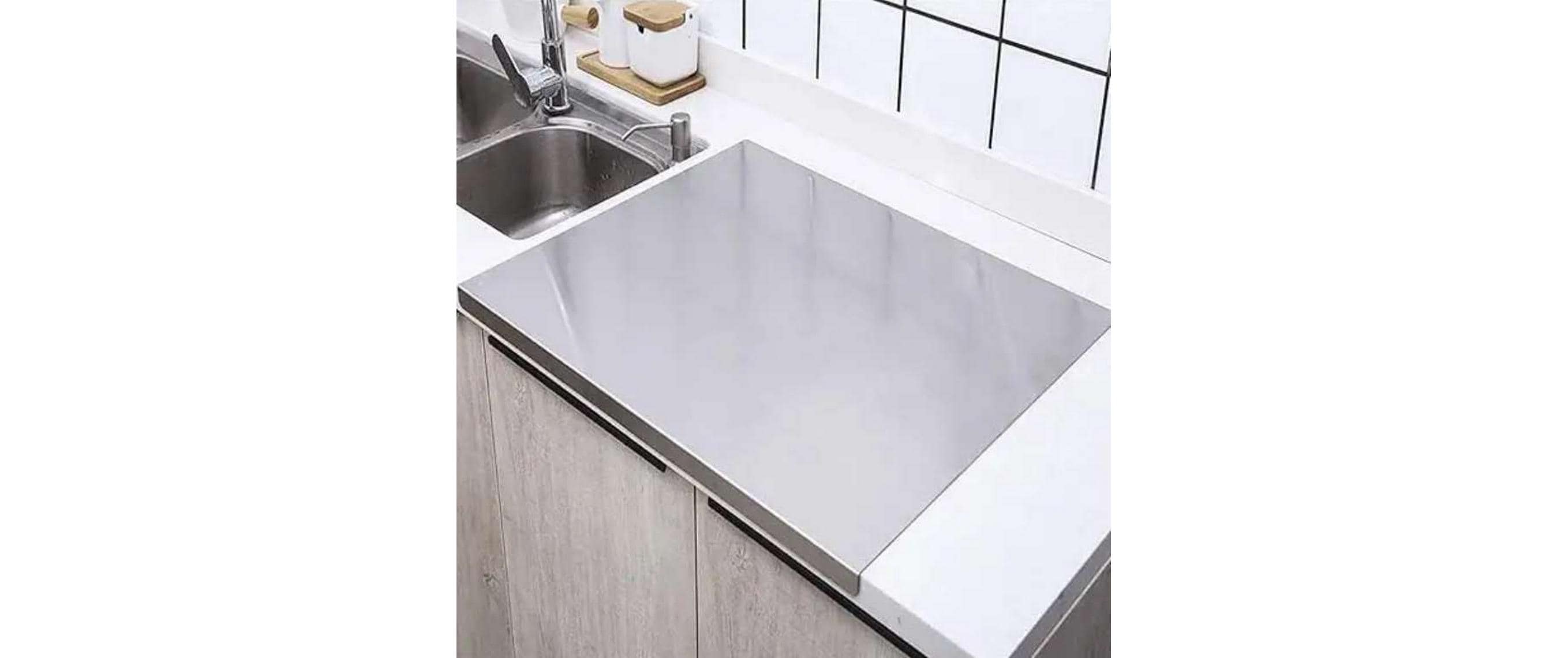 Hermia Schneidebrett aus Edelstahl 30 cm x 40 cm