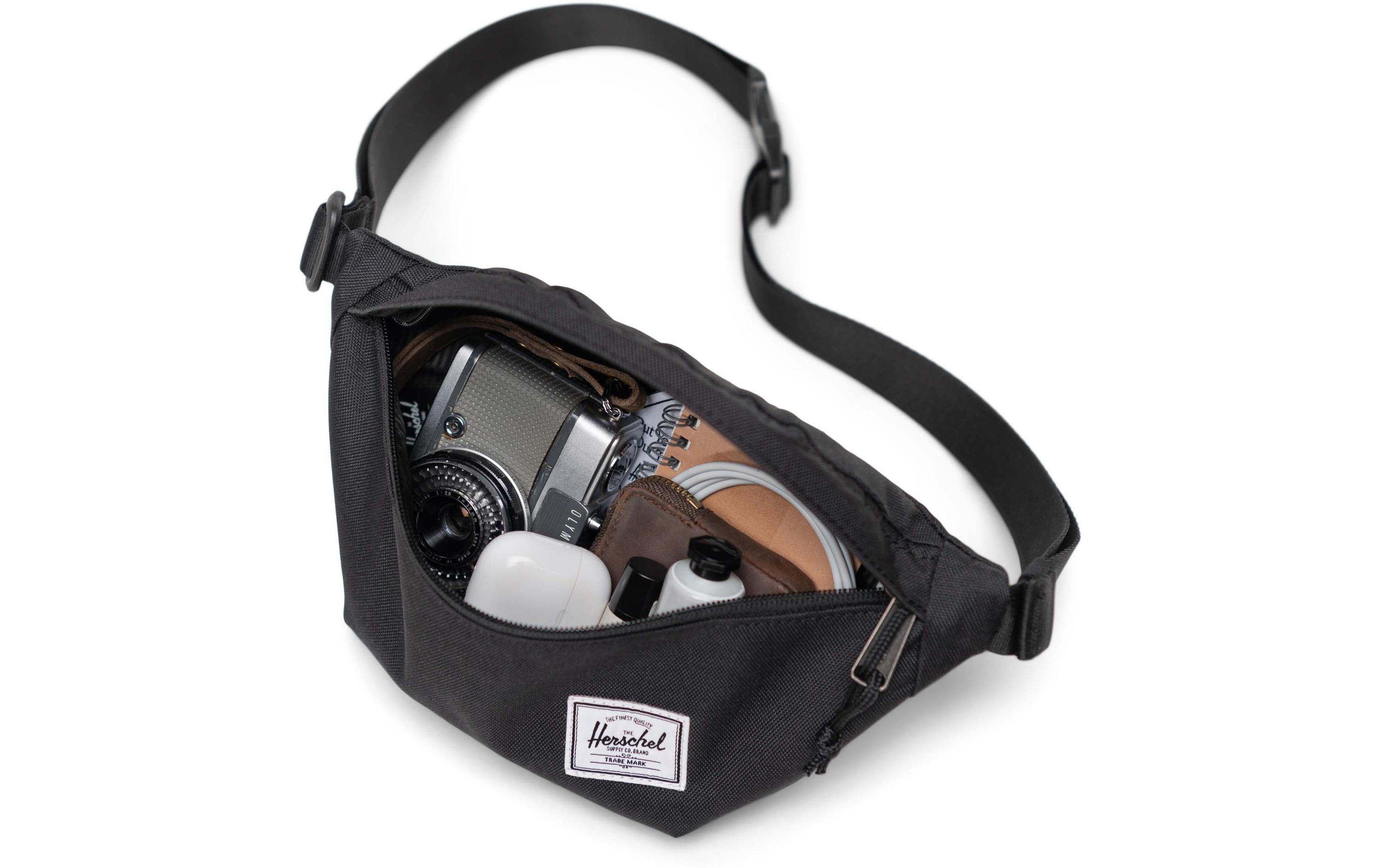 Herschel Bauchtasche Classic Hip Pack Schwarz Matt