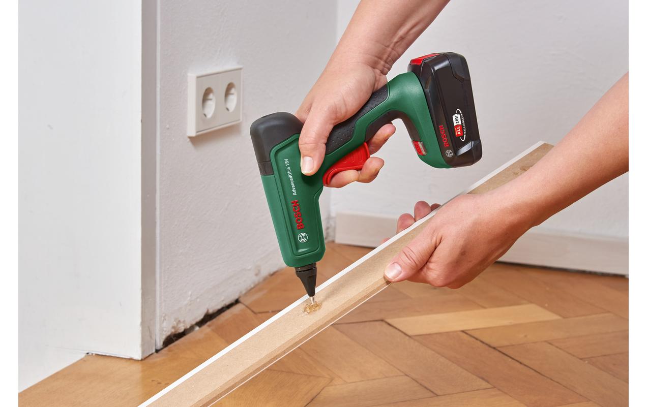 Bosch Akku-Heissklebepistole Advance Glue 18 V Solo