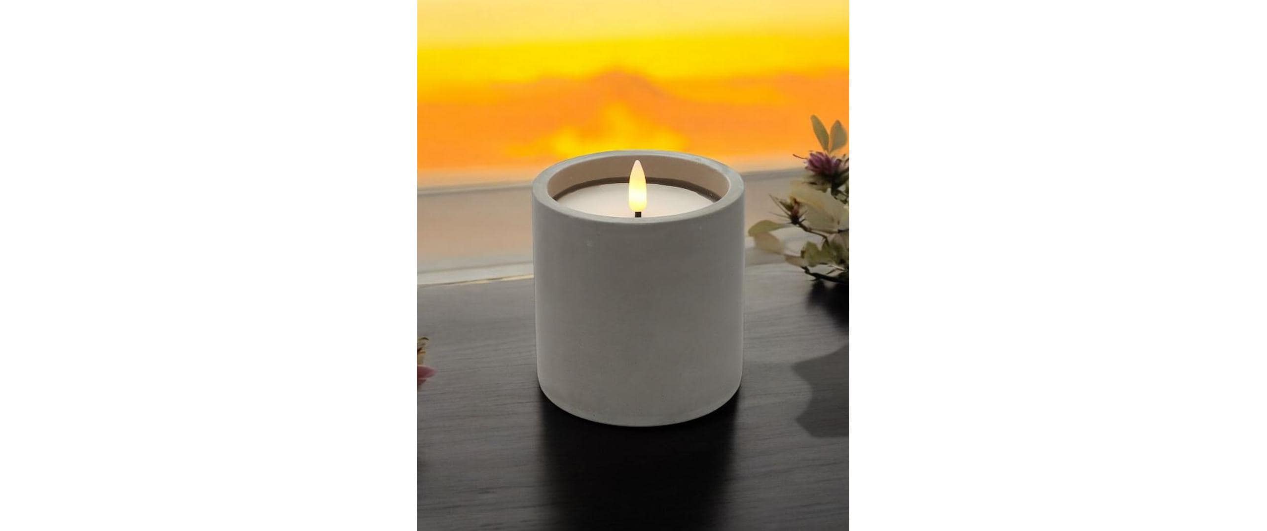 Dameco LED-Wachskerze im Zementtopf, 9.5 cm x 10 cm