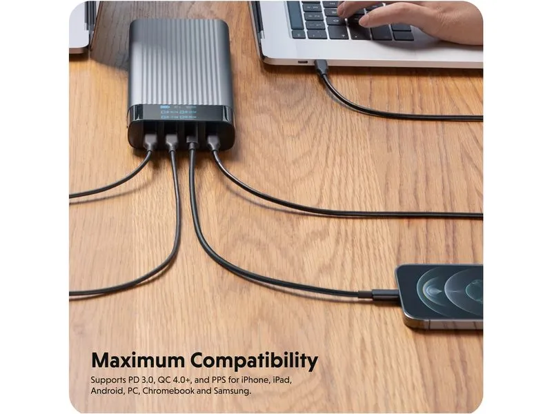 HYPER Powerbank HyperJuice 245W USB-C Battery Pack 27000 mAh HYPER Powerbank HyperJuice 245W USB-C Battery Pack 27000 mAh