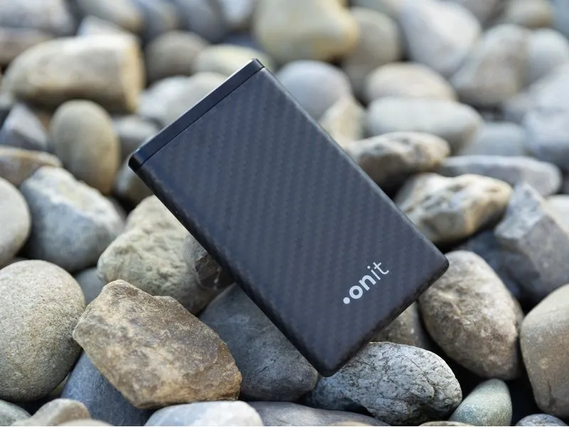 onit Powerbank Carbon 10000 mAh PD onit Powerbank Carbon 10000 mAh PD