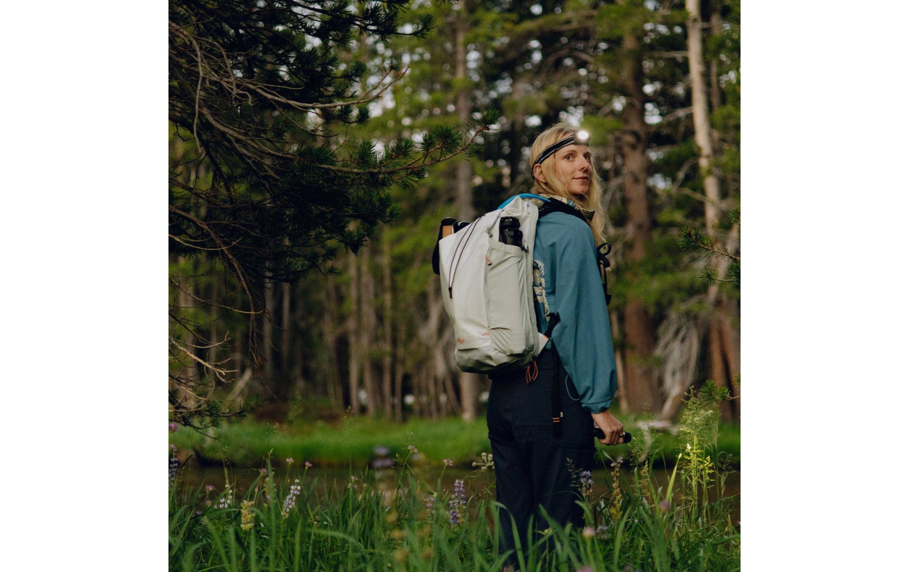 Peak Design Fotorucksack Outdoor-Rucksack 25L – Weiss