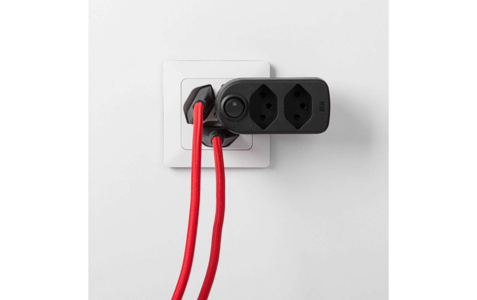 Max Hauri Abzweigstecker maxADAPT 3 + 1 x T13, Schwarz