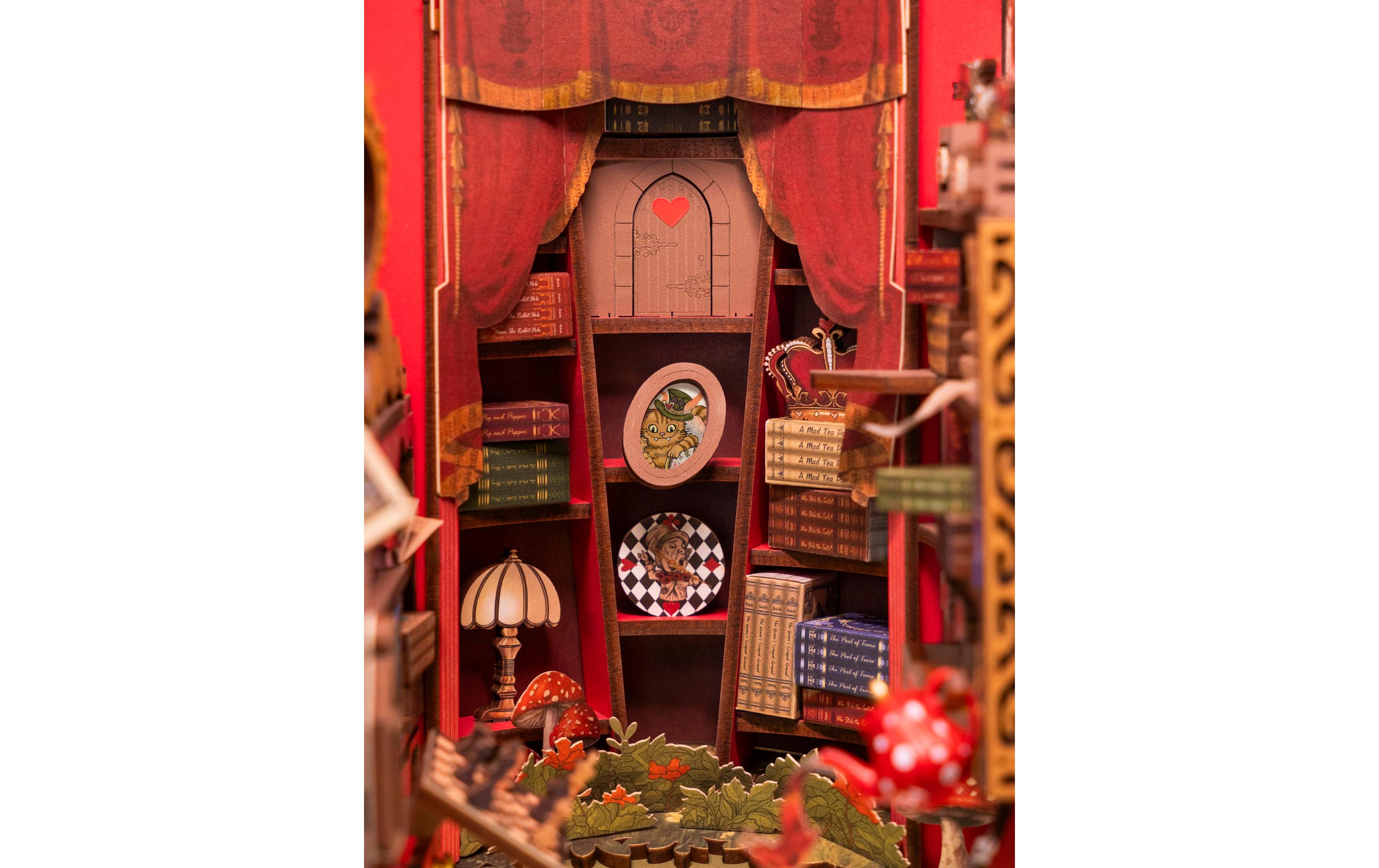 RoboTime Bausatz Alice im Wunderland