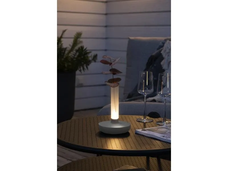 Konstsmide Akku-Tischleuchte USB Biarritz, 1800 / 3000 / 4000 K, Weiss