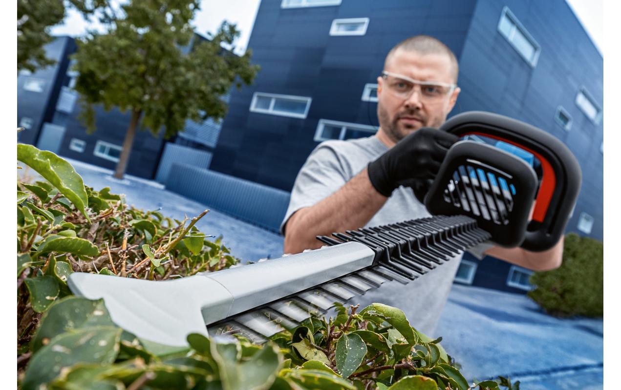 Bosch Professional Akku-Heckenschere GHE 18 V-60 PROFESSIONAL Bosch Professional Akku-Heckenschere GHE 18 V-60 PROFESSIONAL